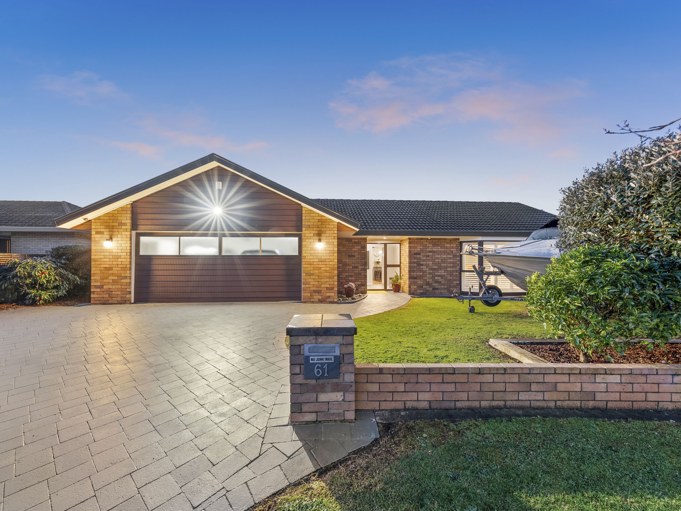 61 Rushgreen Avenue, Pahurehure, Papakura