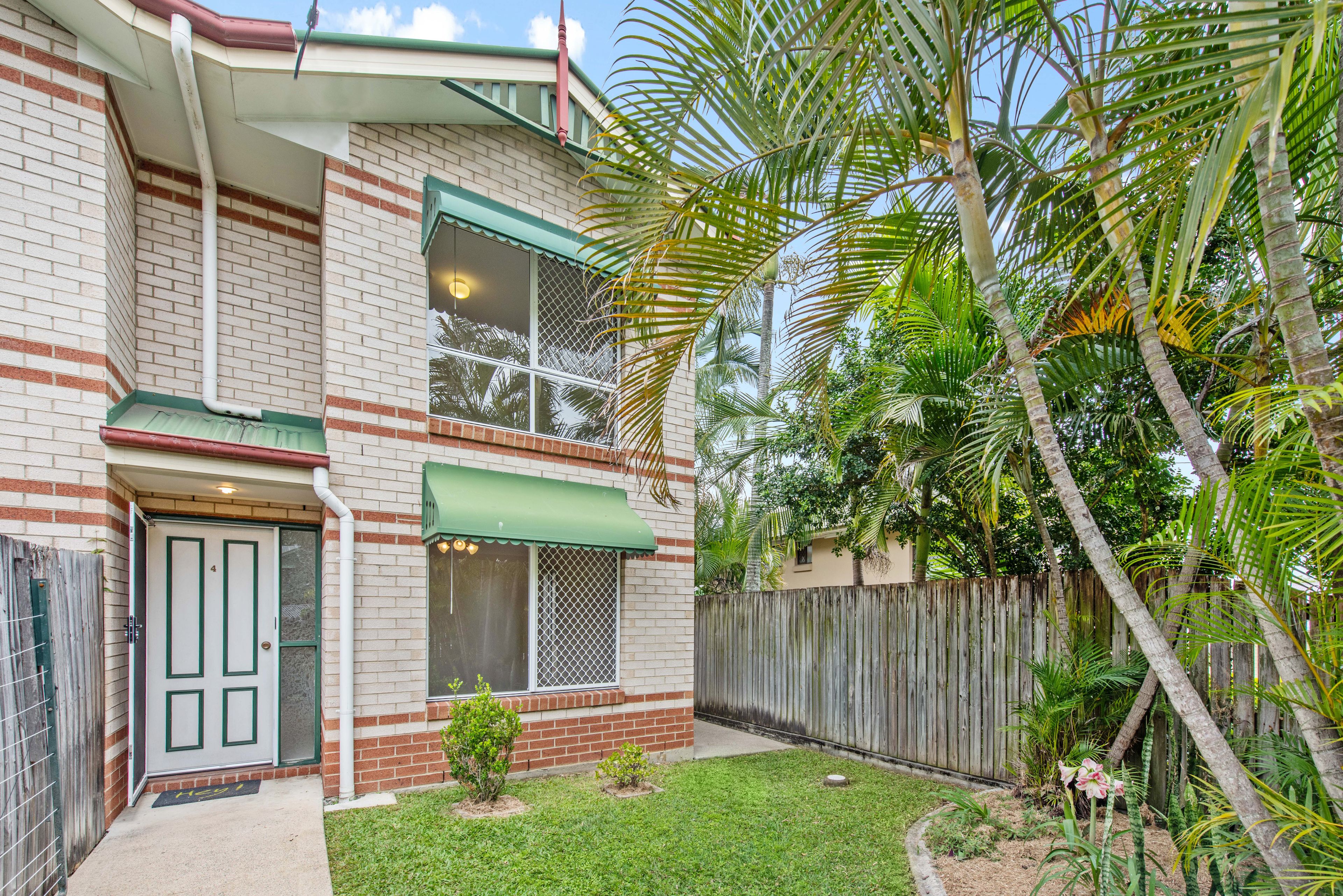 37 Querrin Street, Yeronga QLD 4104
