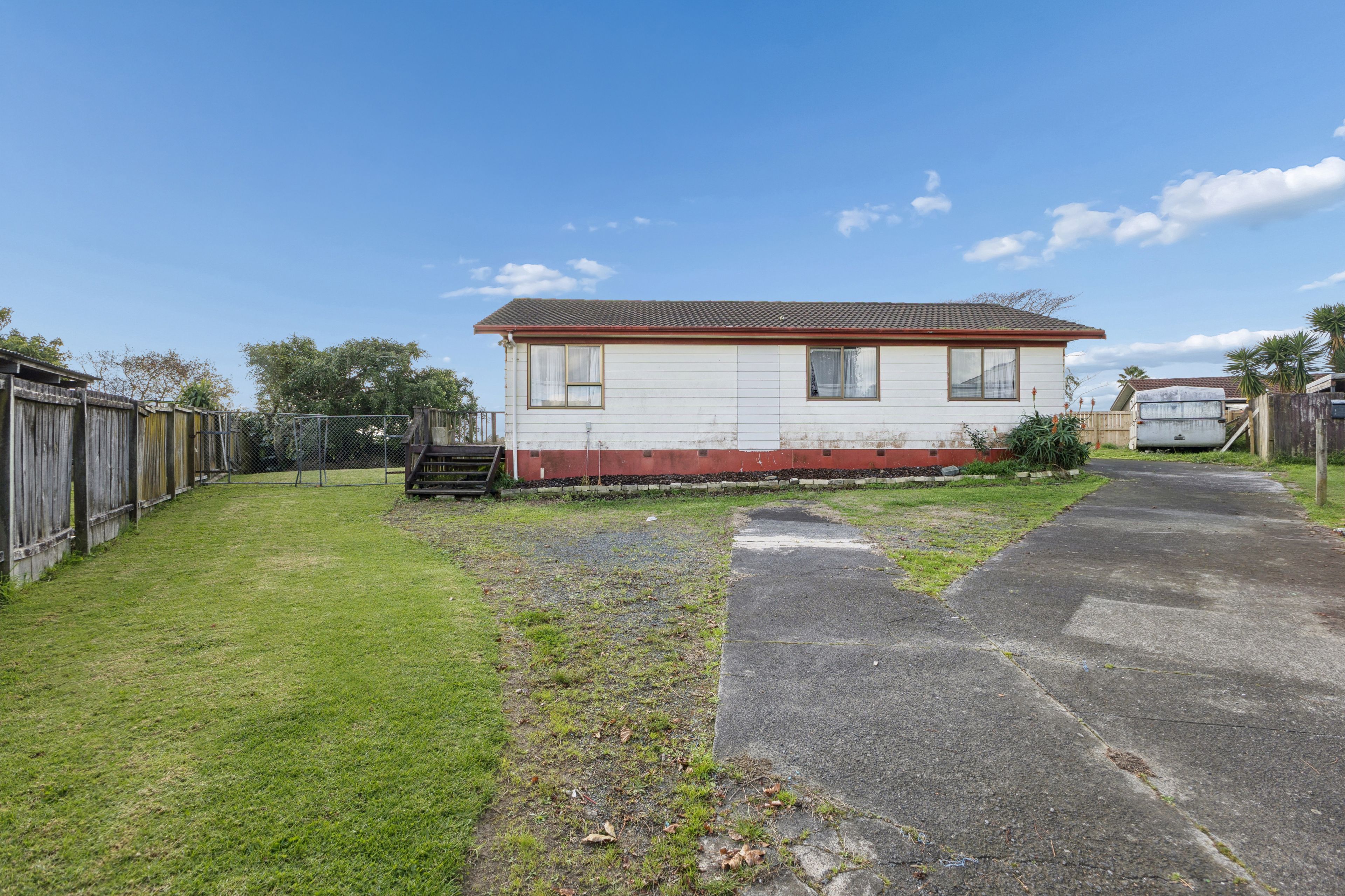 14 Mcgreal Place, Clendon Park, Manukau City