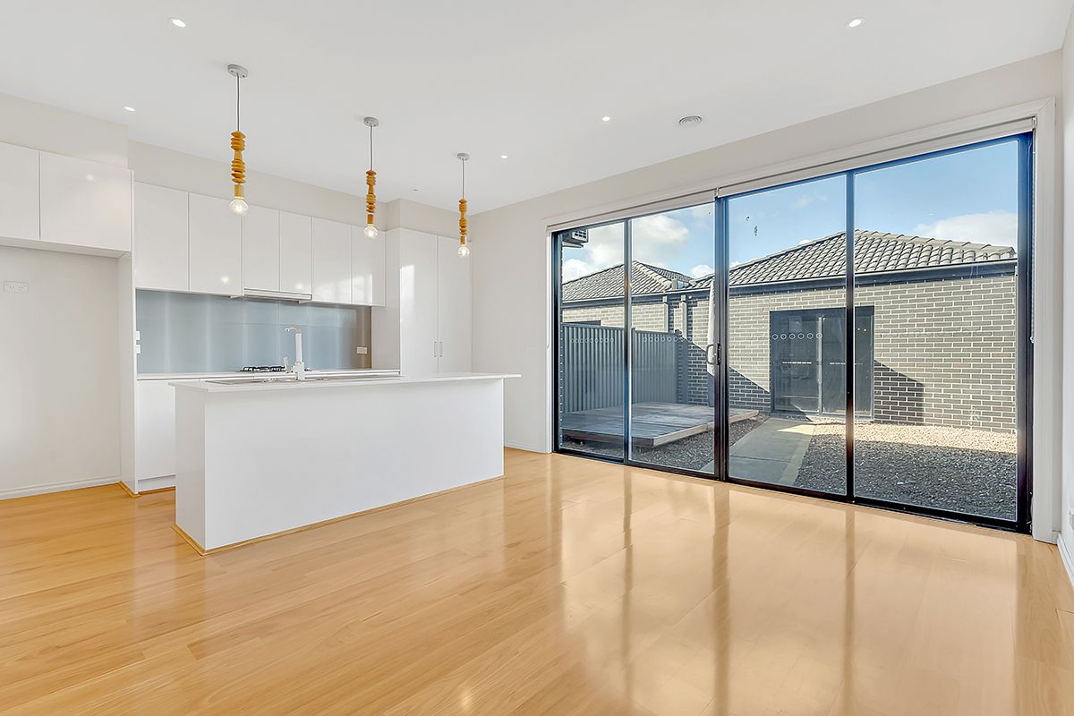 108 Newbury Boulevard, Craigieburn, VIC 3064