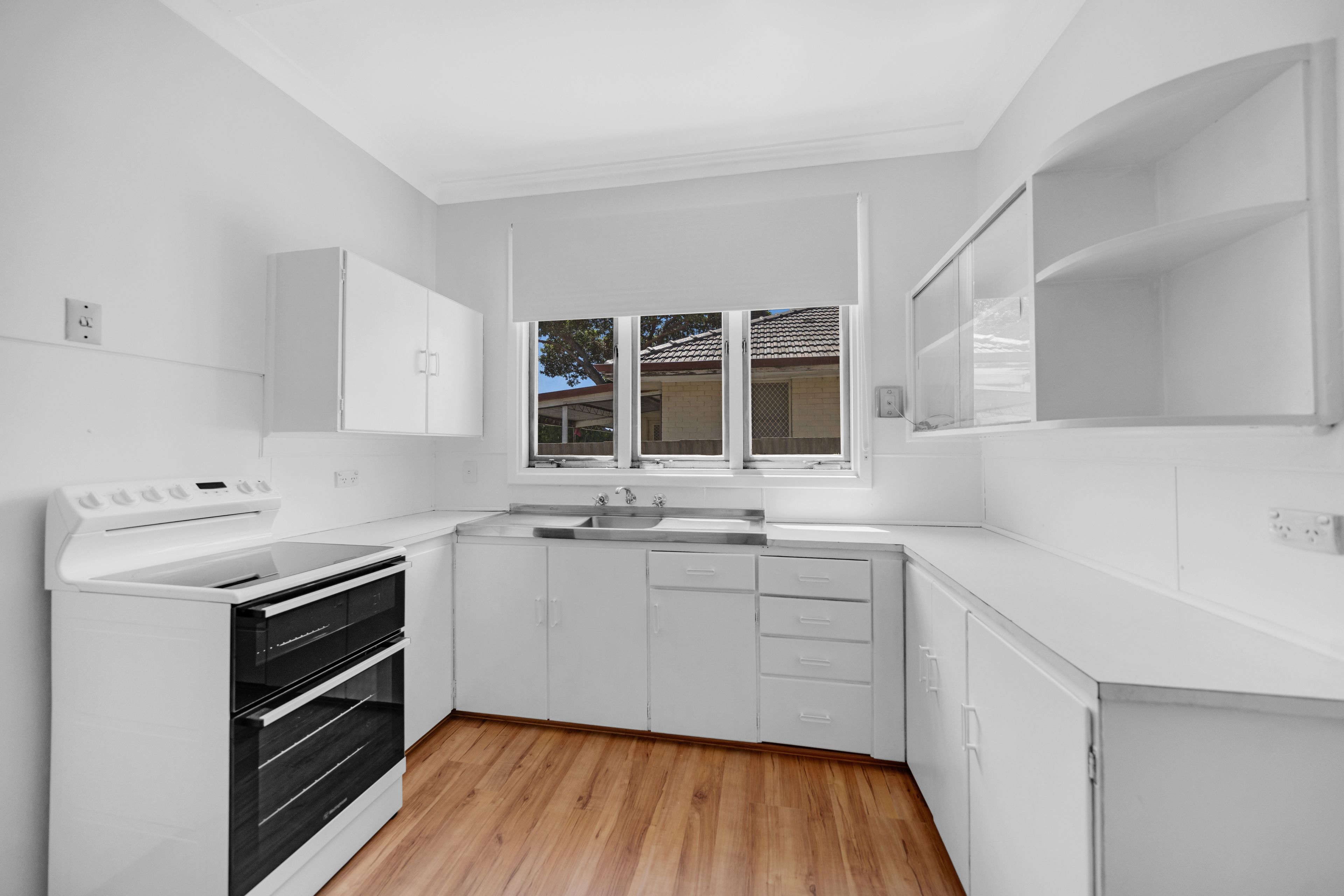 7 Hassett Street — photo 3 of 12