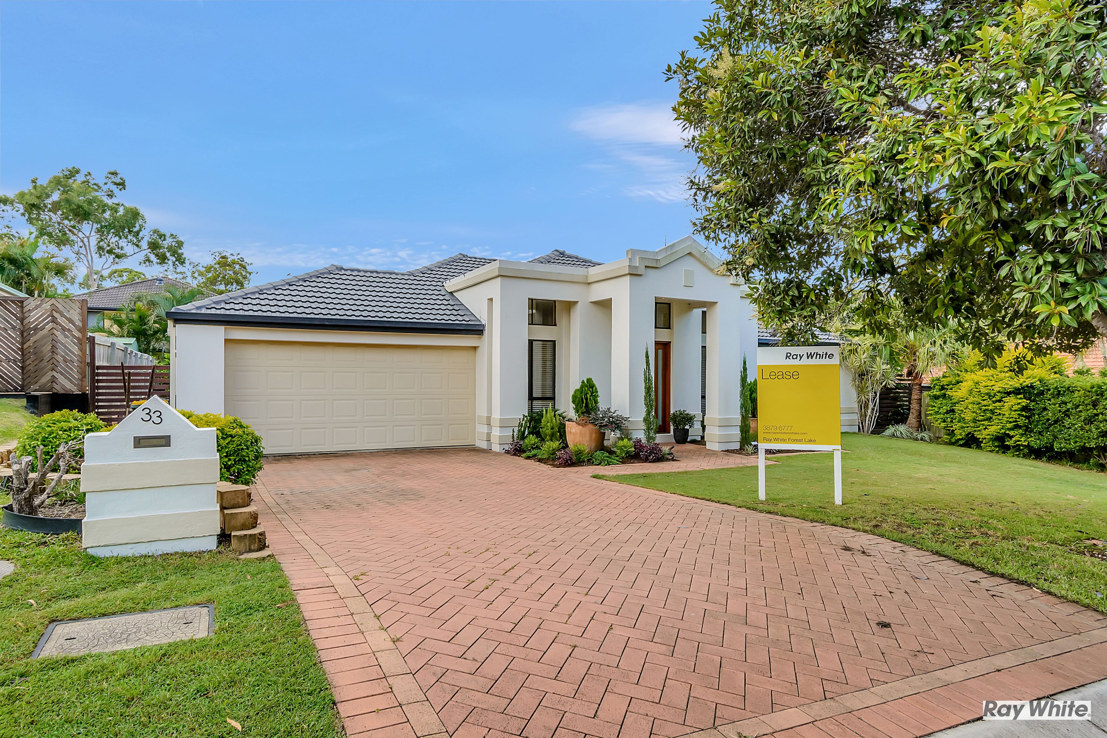 33 Brighton Parade, Forest Lake, QLD 4078