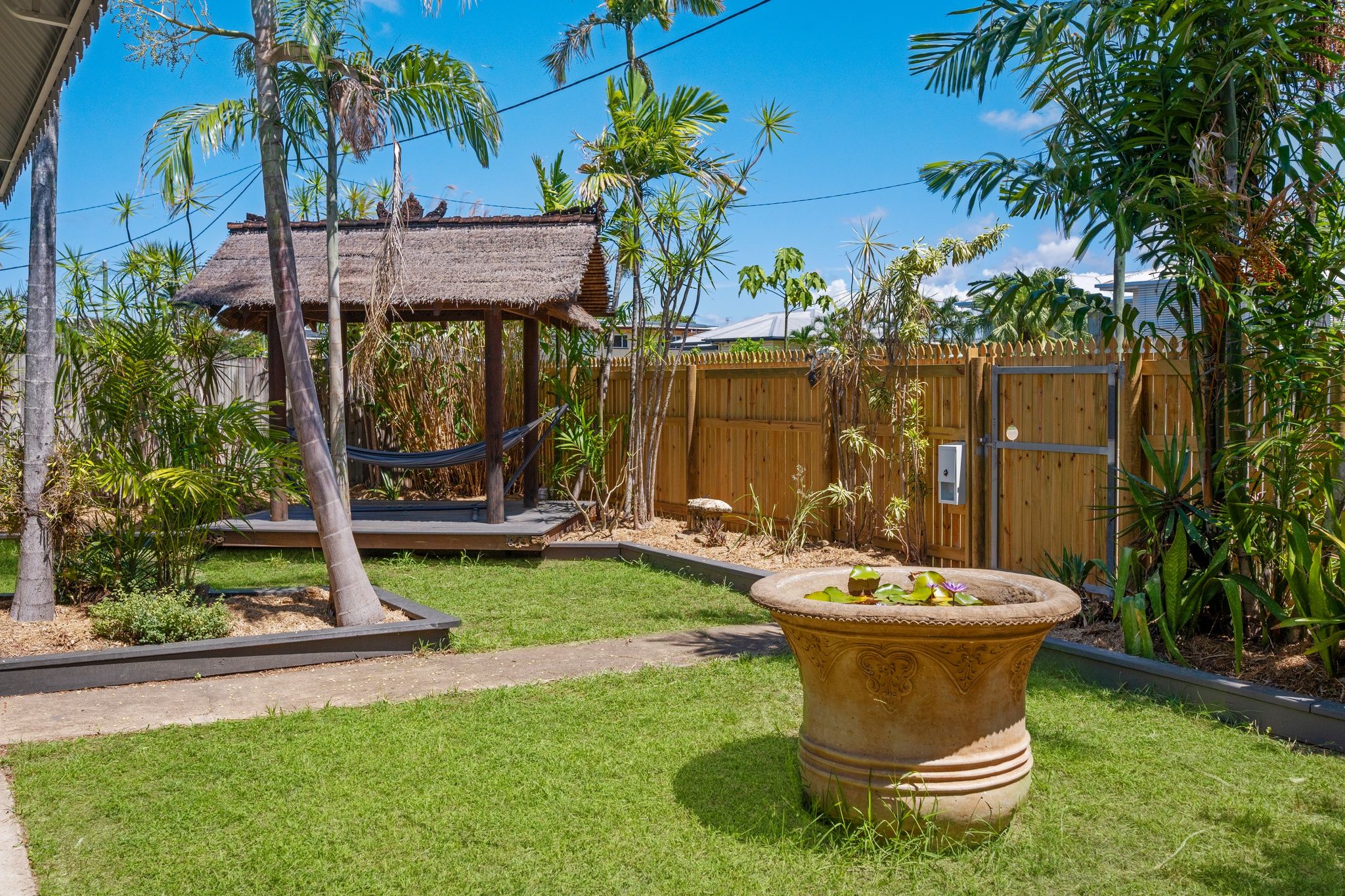 238 Howlett Street, Currajong, QLD 4812