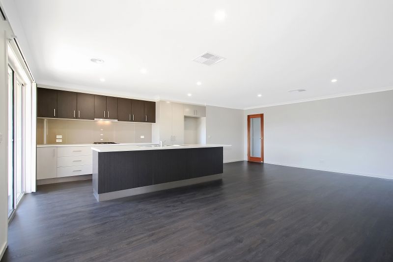 59 Cornwall Avenue, Lavington, NSW 2641