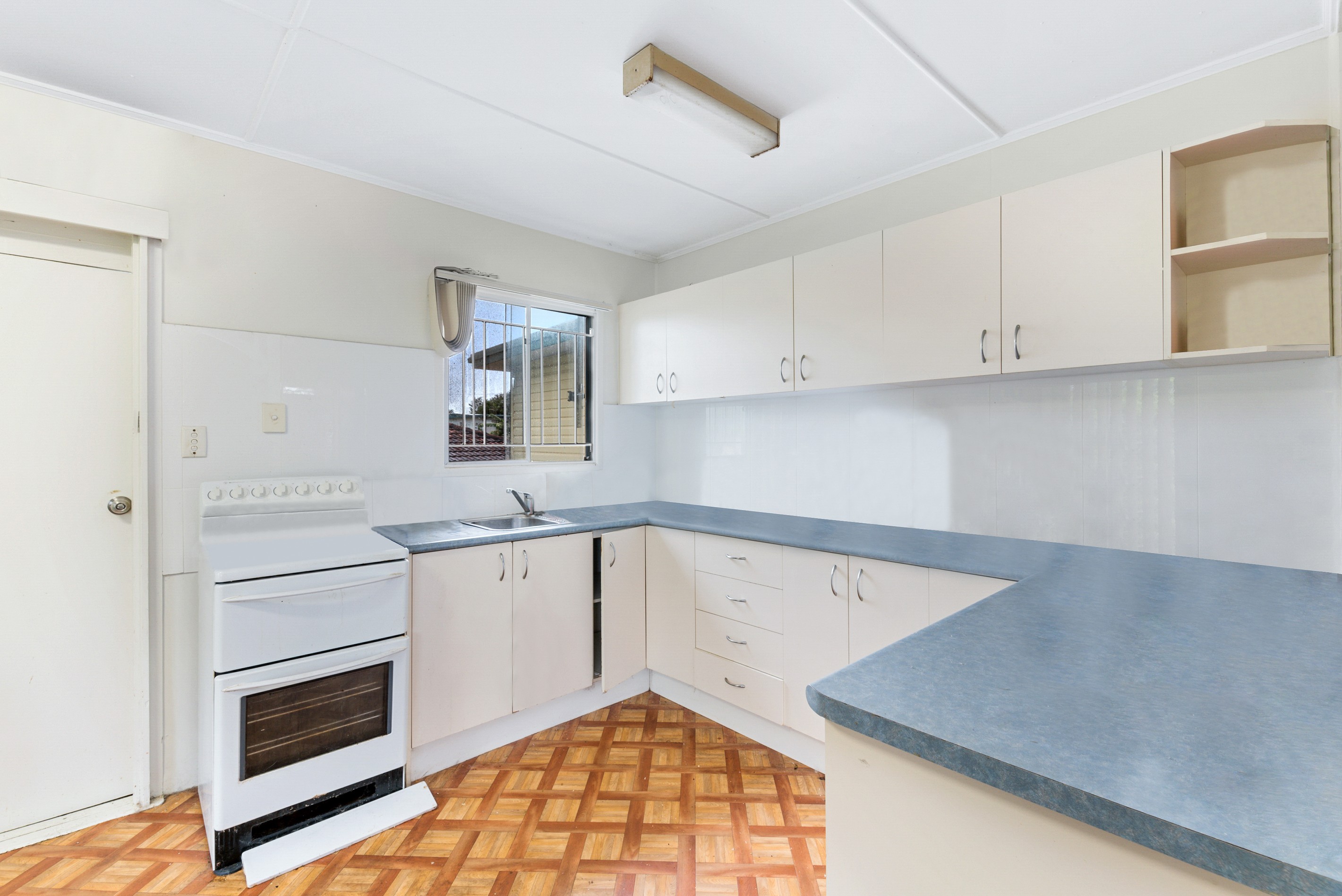 1 Mcgregor Street, Kippa-Ring, QLD 4021