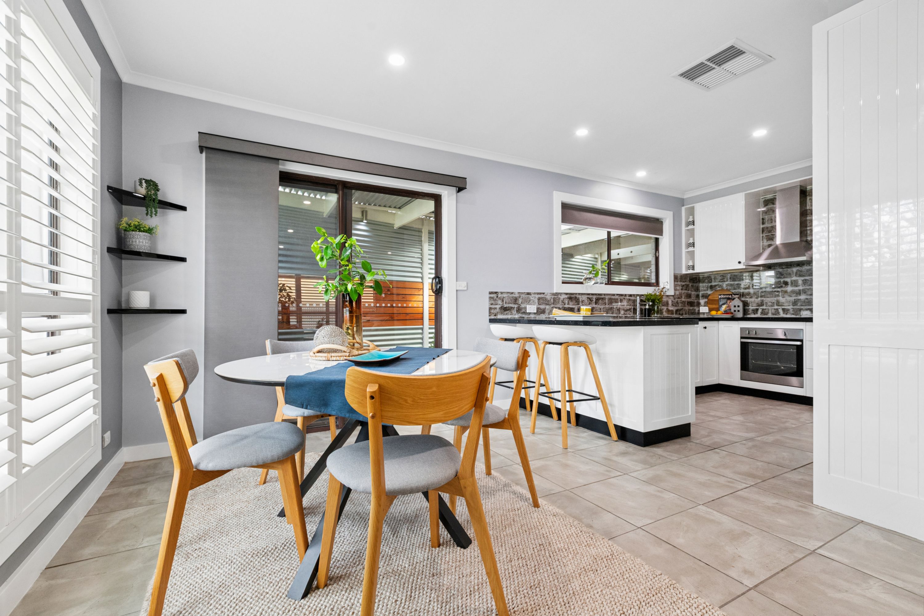 14 Mclaren Court — photo 8 of 17