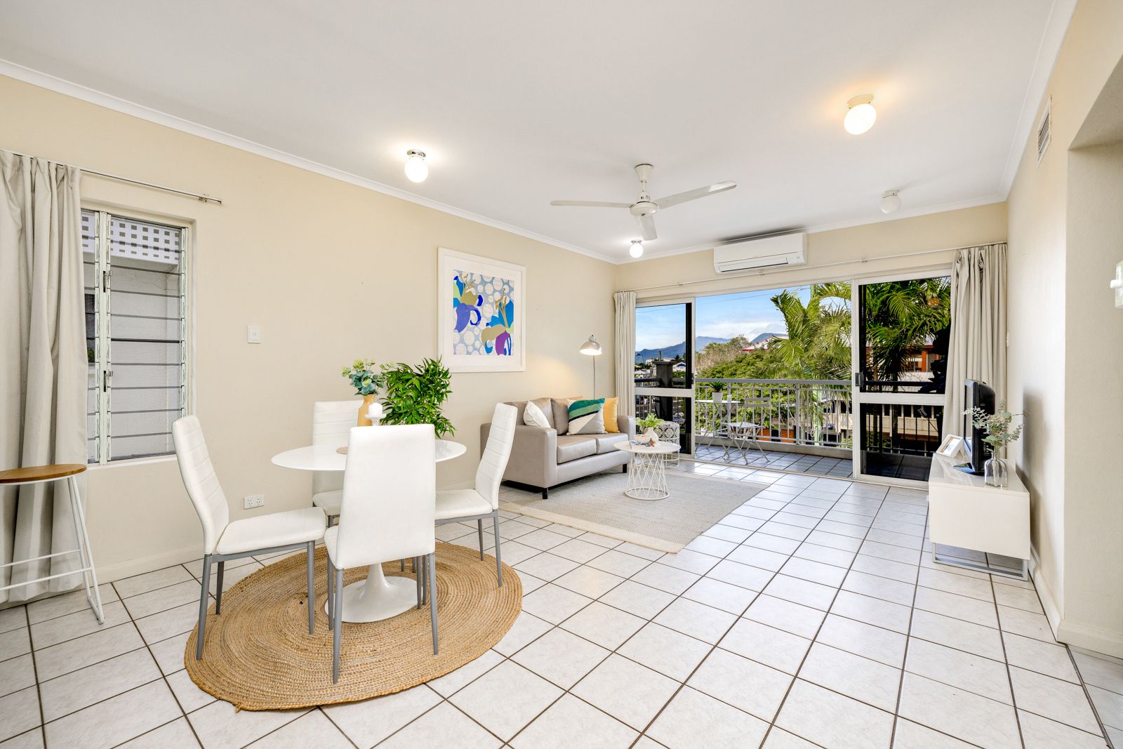 208 Grafton Street, Cairns North QLD 4870