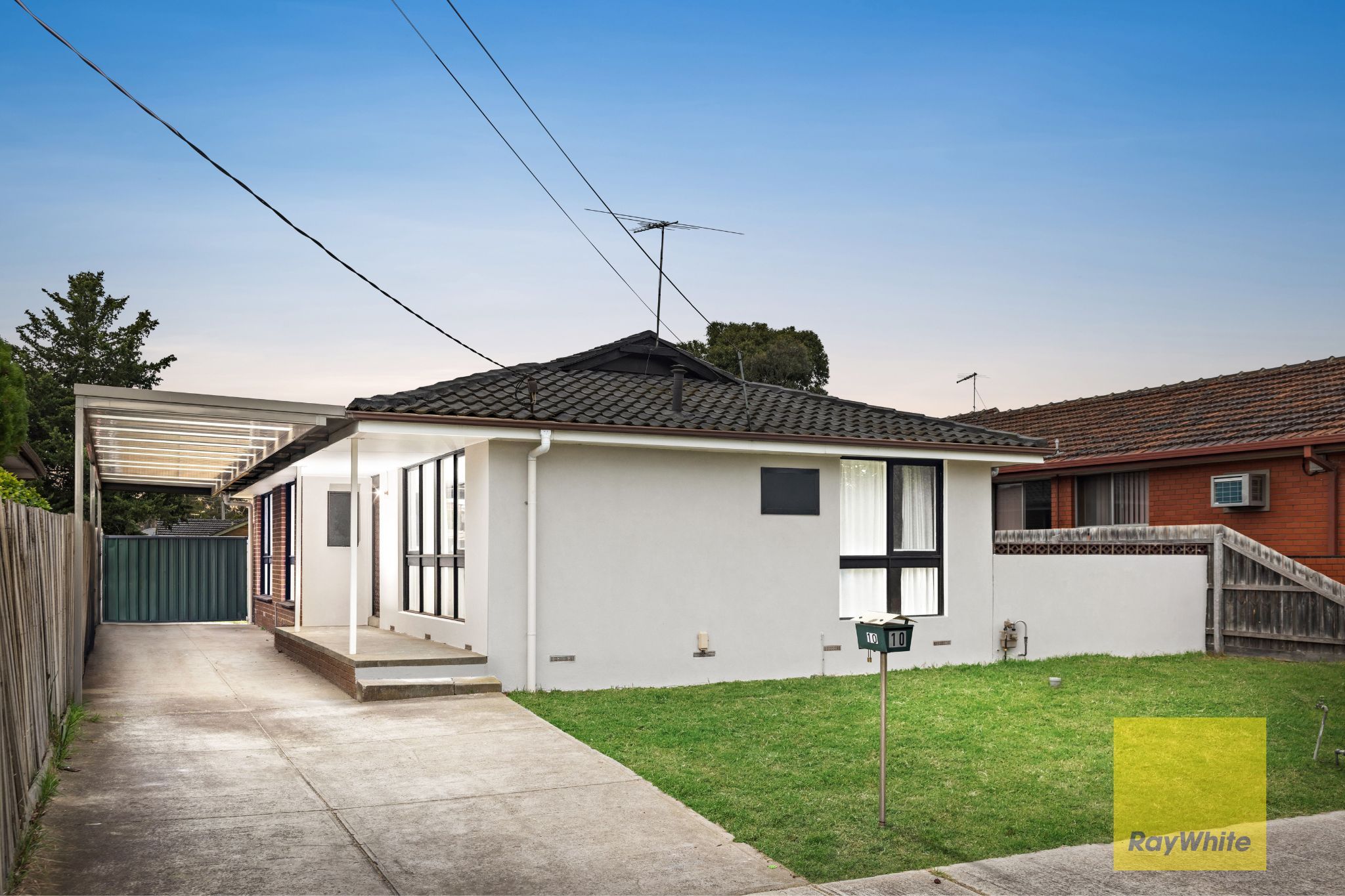 10 Byrne Street, Deer Park VIC 3023