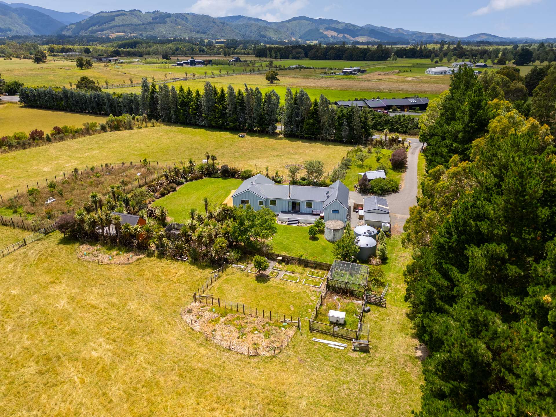 243 Woodside Road photo 30
