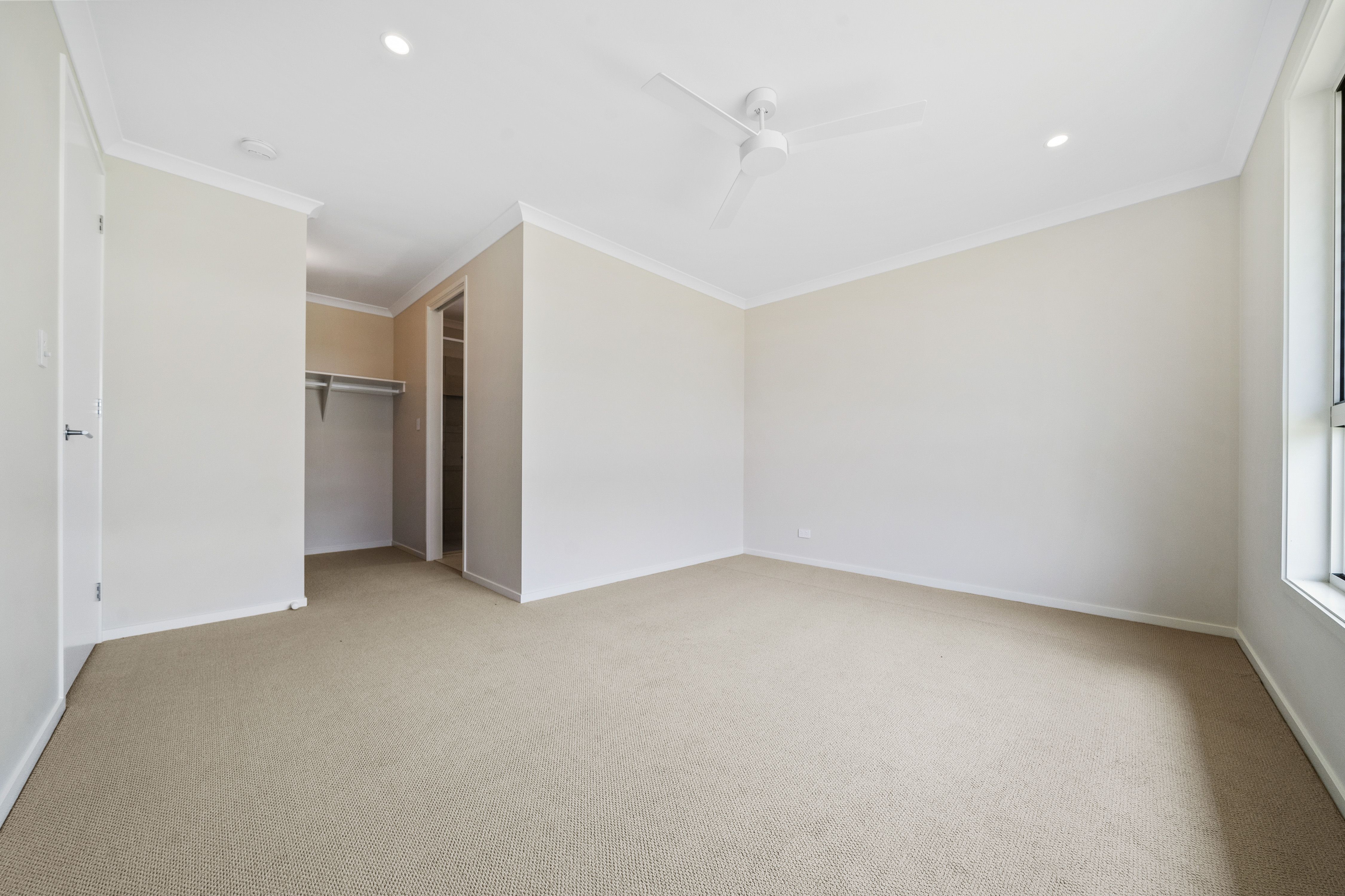 42 Walker Avenue, Belivah, QLD 4207