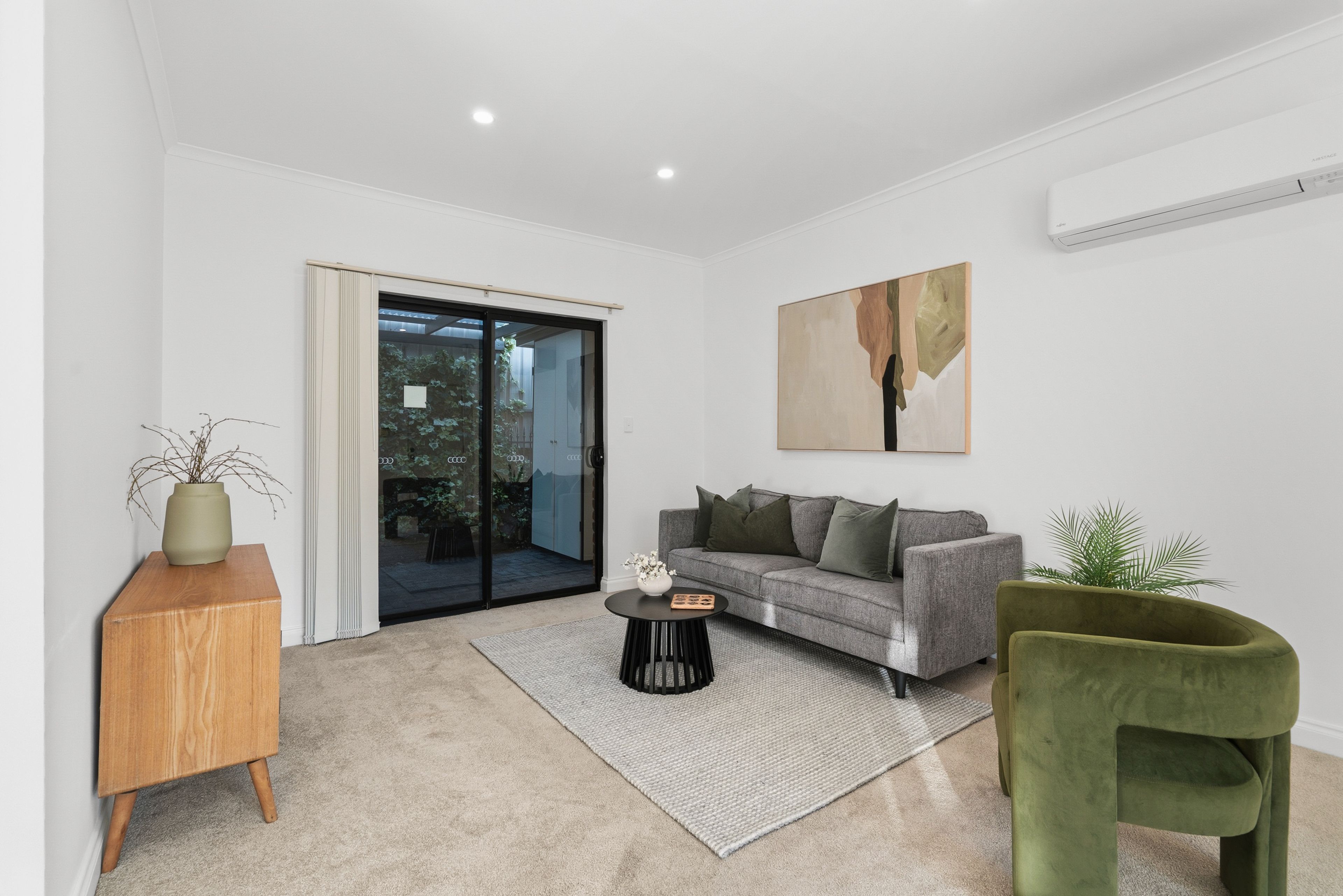 16 John Fisher Drive — photo 10 of 29