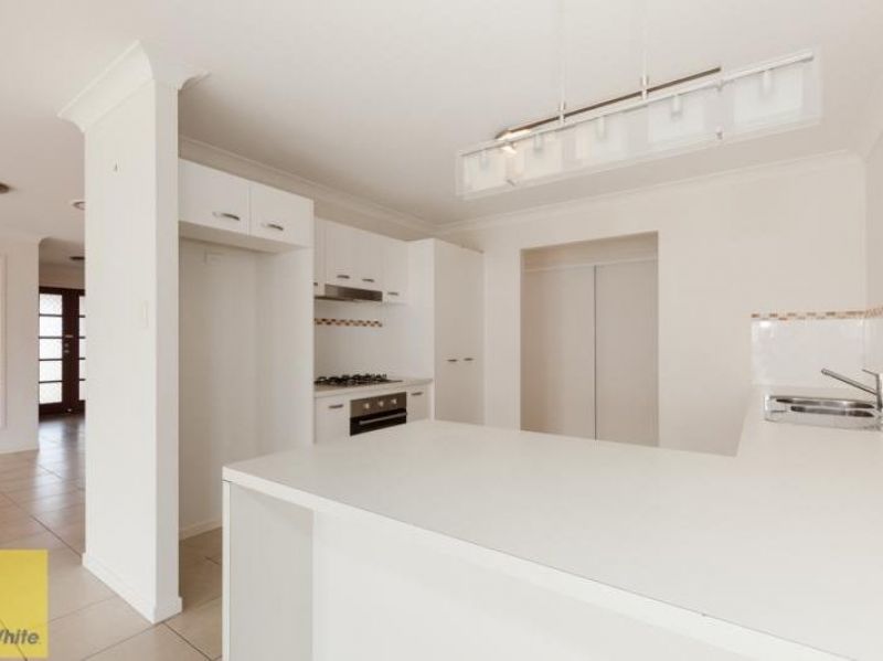 79 Park Edge Drive, Springfield Lakes, QLD 4300