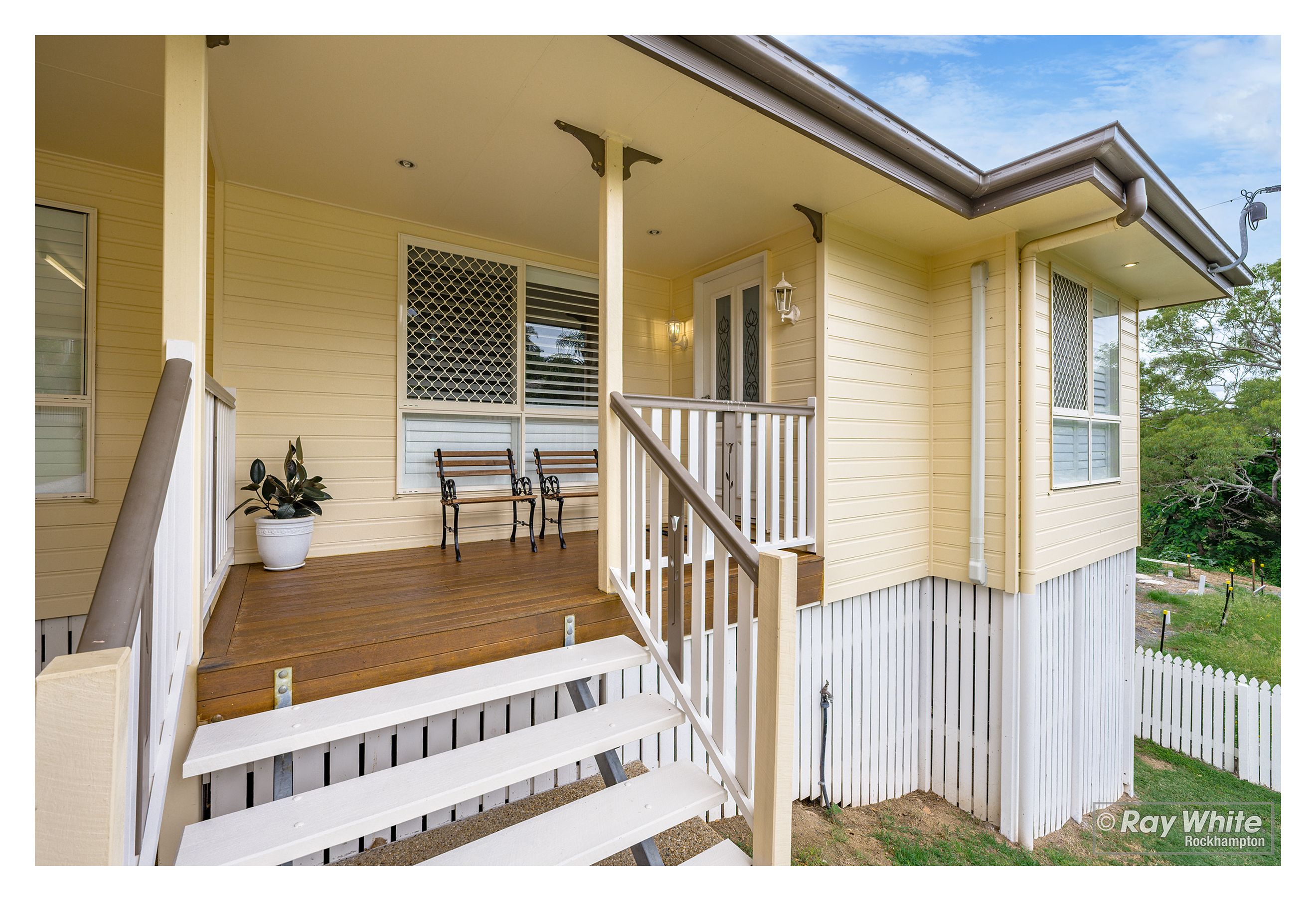 23 Lamington Street, The Range, QLD 4700
