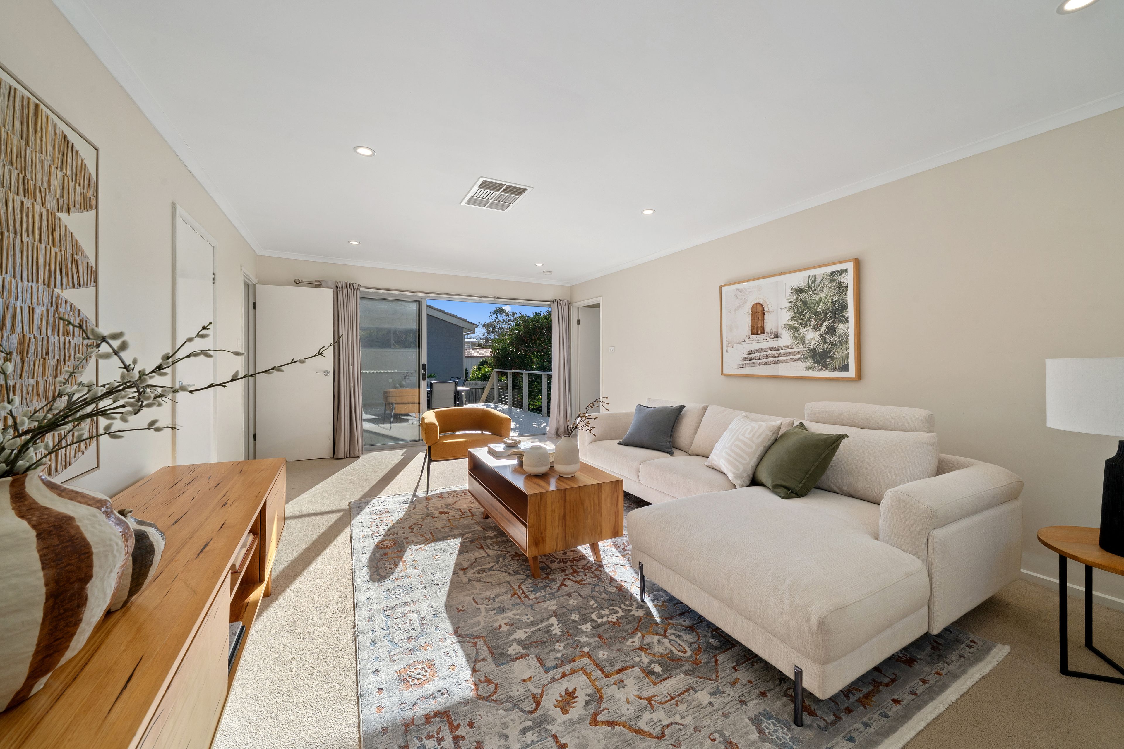 53 Lyttleton Crescent — photo 7 of 25