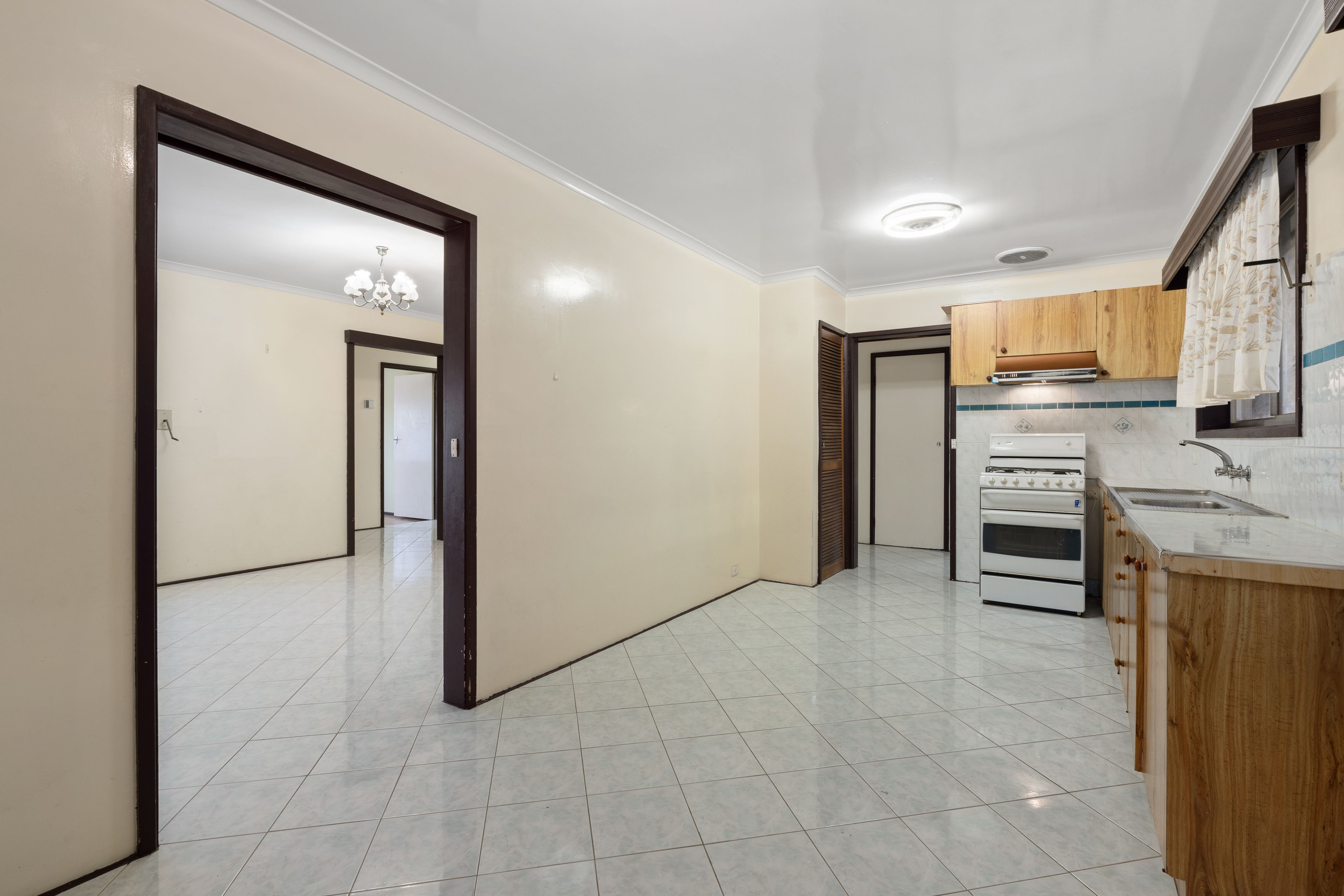 9 Stephen Court, Thomastown, VIC 3074