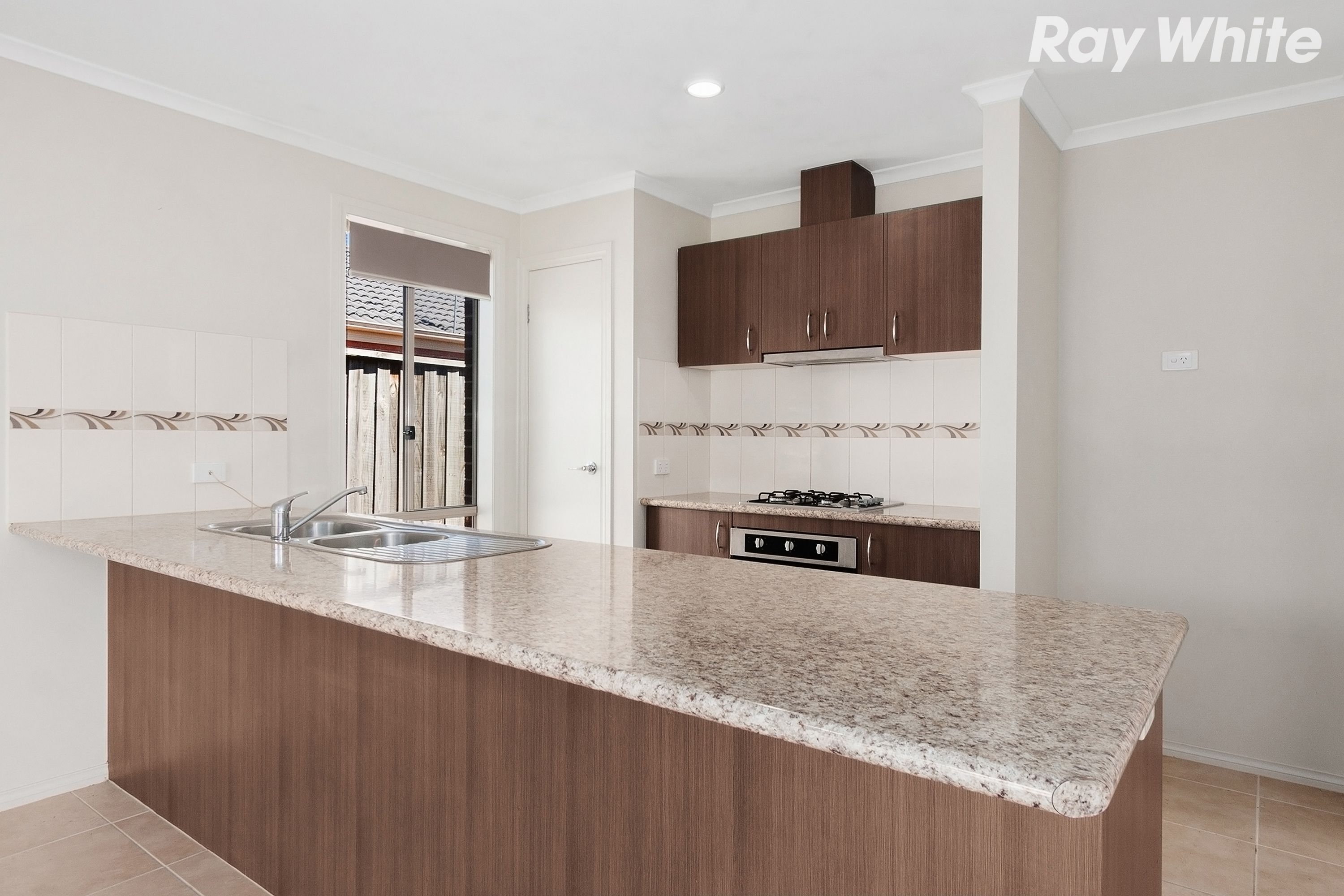 12 Melrose Street, Pakenham, VIC 3810