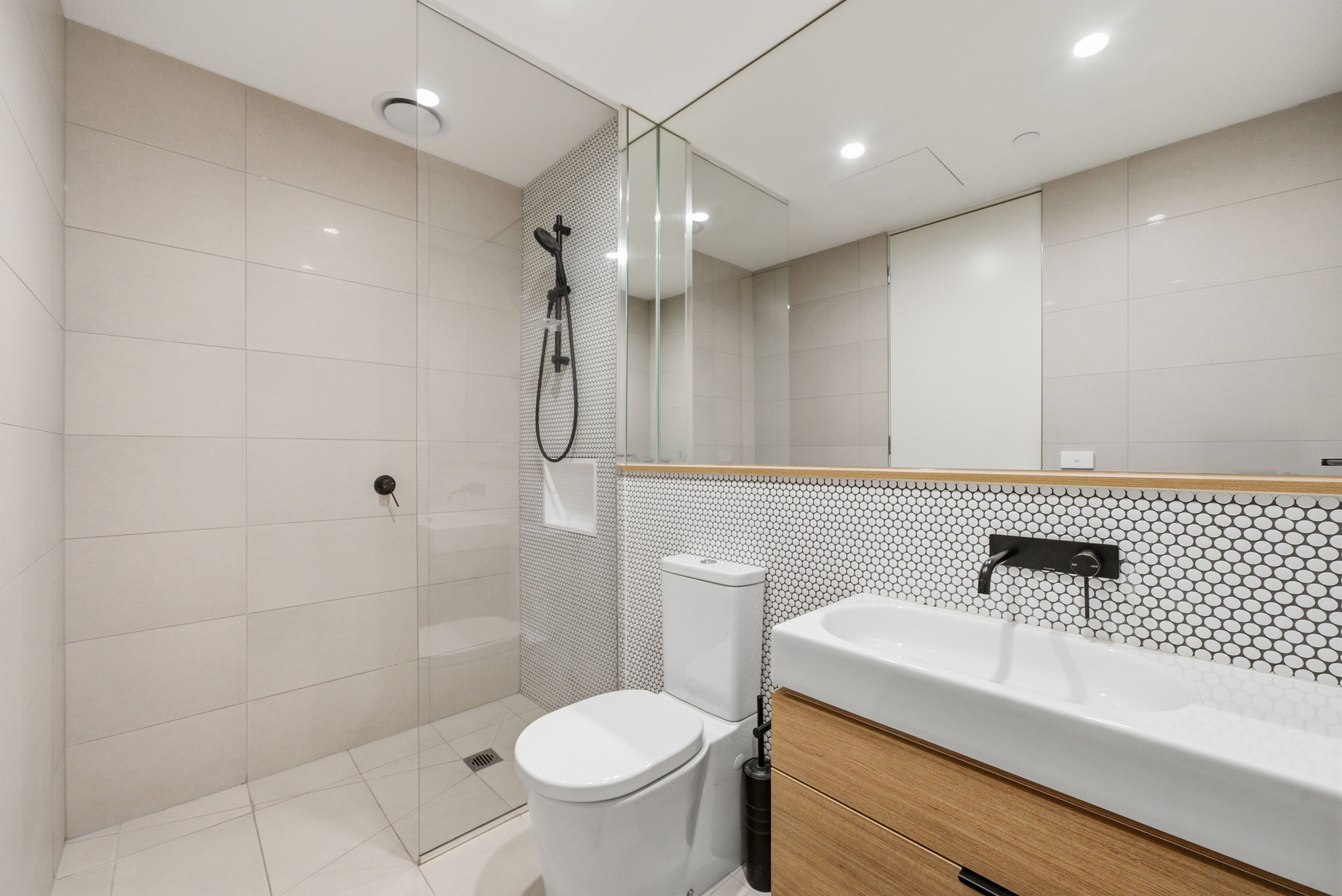 304/92 Maroondah Highway — photo 5 of 10