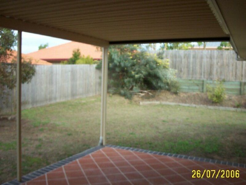 5 Watarrka Drive, Parkinson, QLD 4115