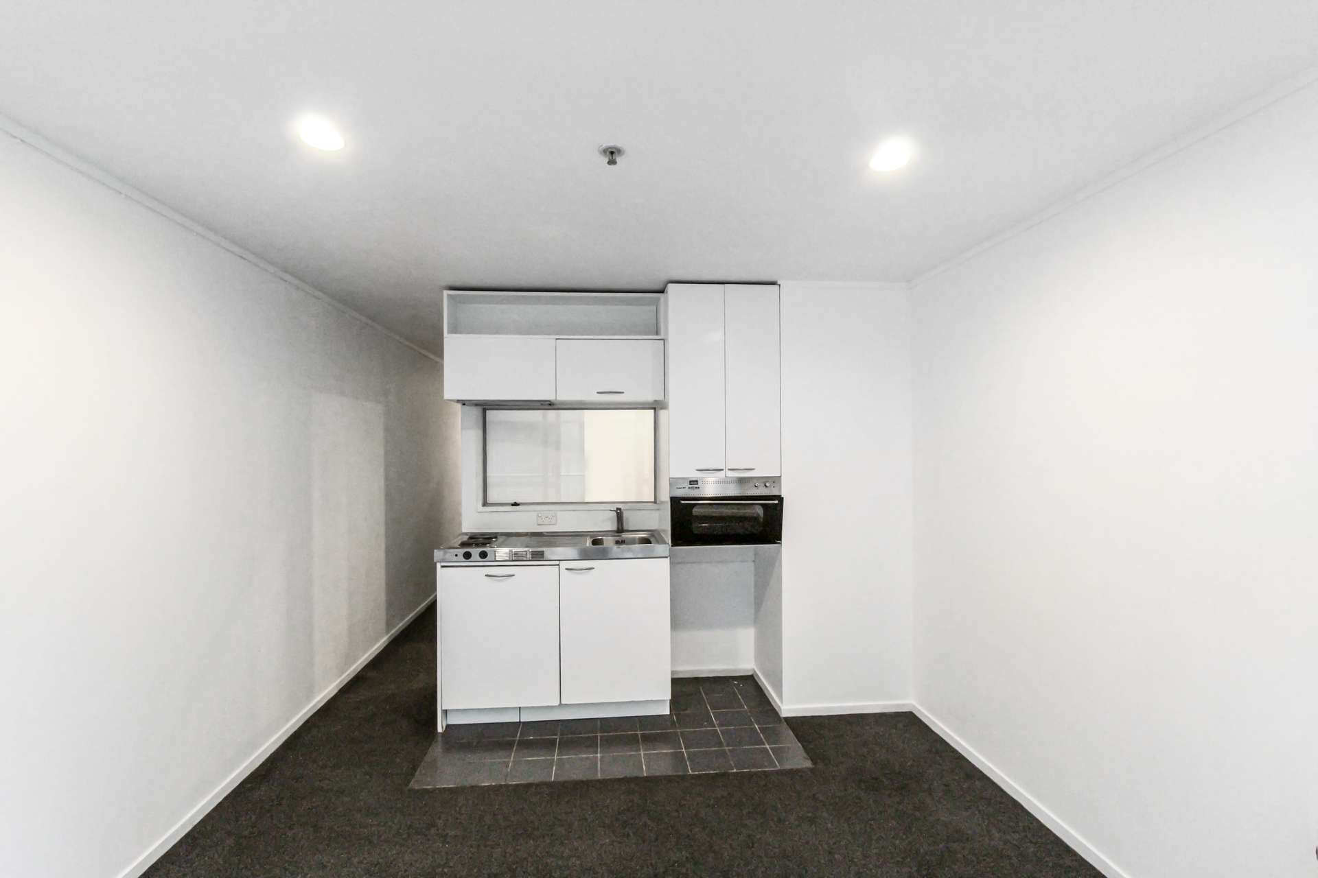 2F/34 Kingston Street photo 3