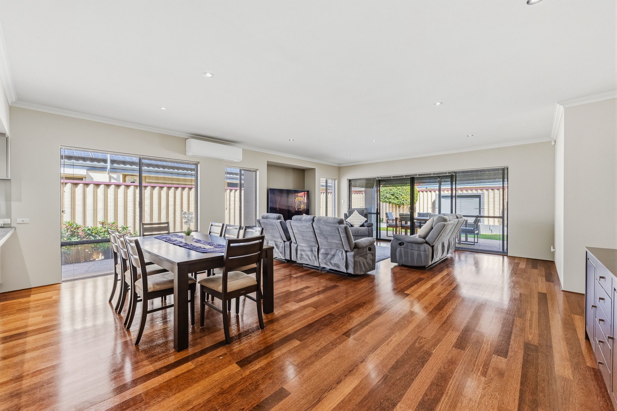 32 Courtland Crescent, Redcliffe, WA 6104