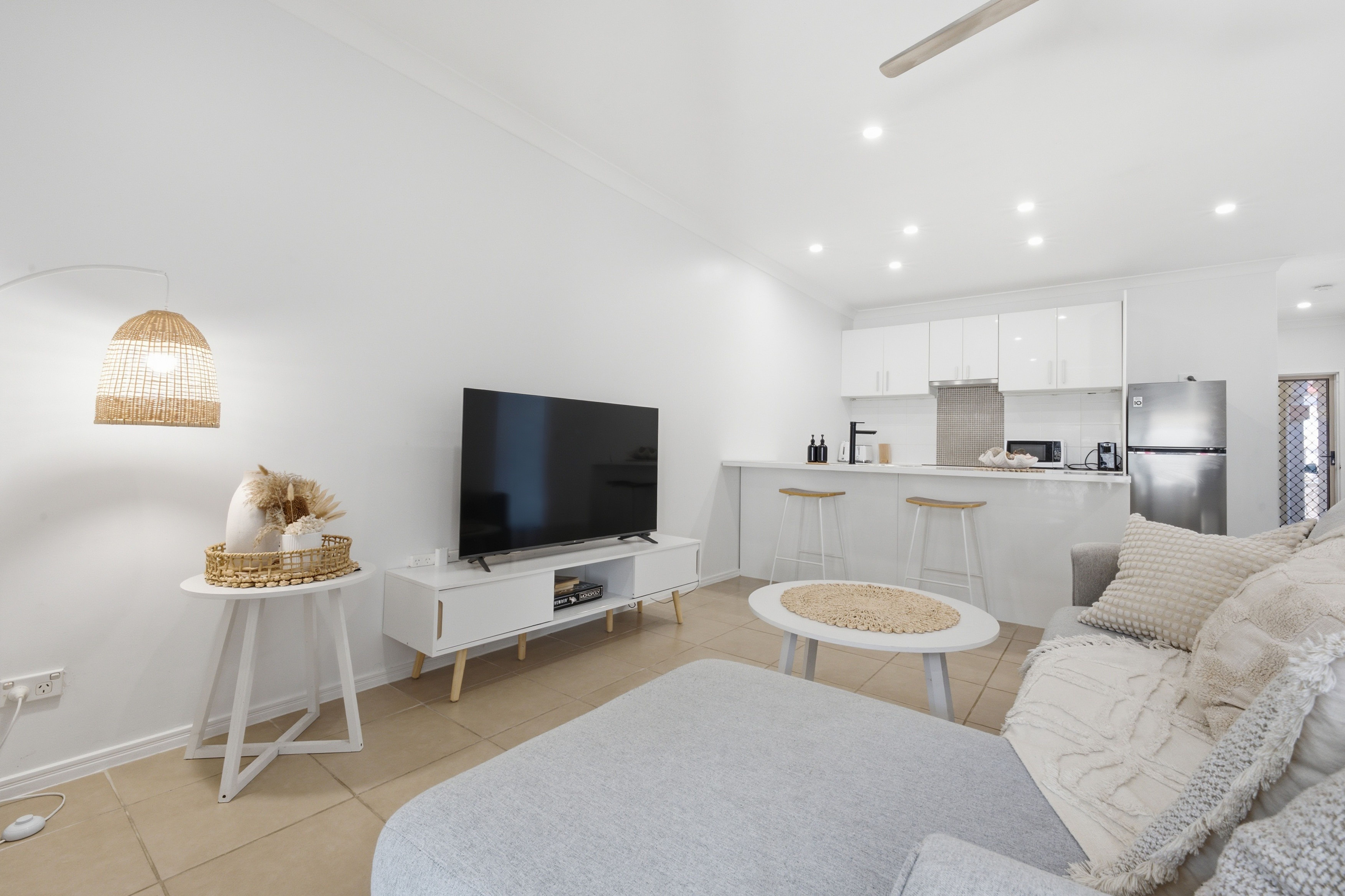 8/5-7 Oyster Court — photo from Ray White Cairns Beaches