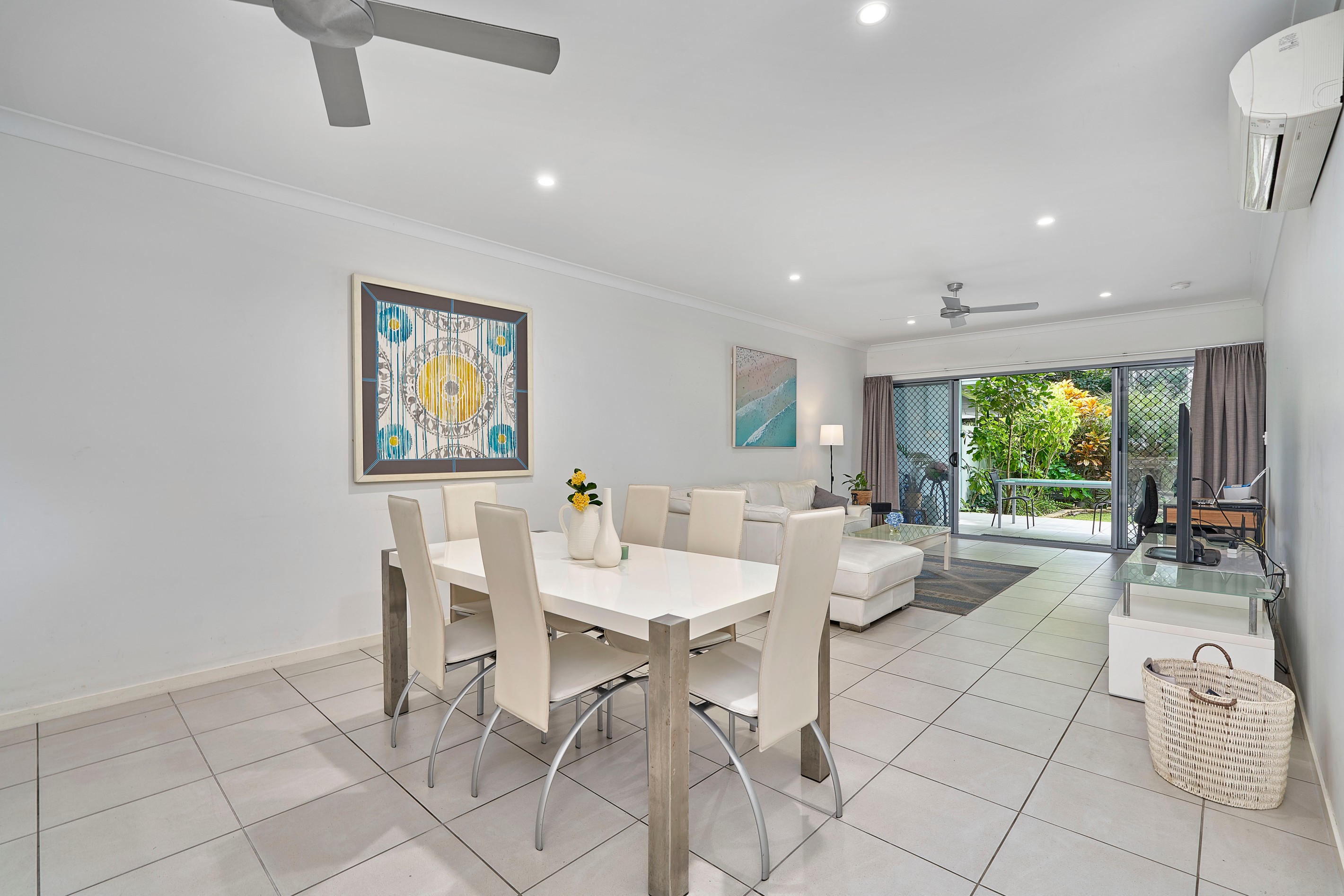 2/43-45 Sims Esplanade, Yorkeys Knob, QLD 4878