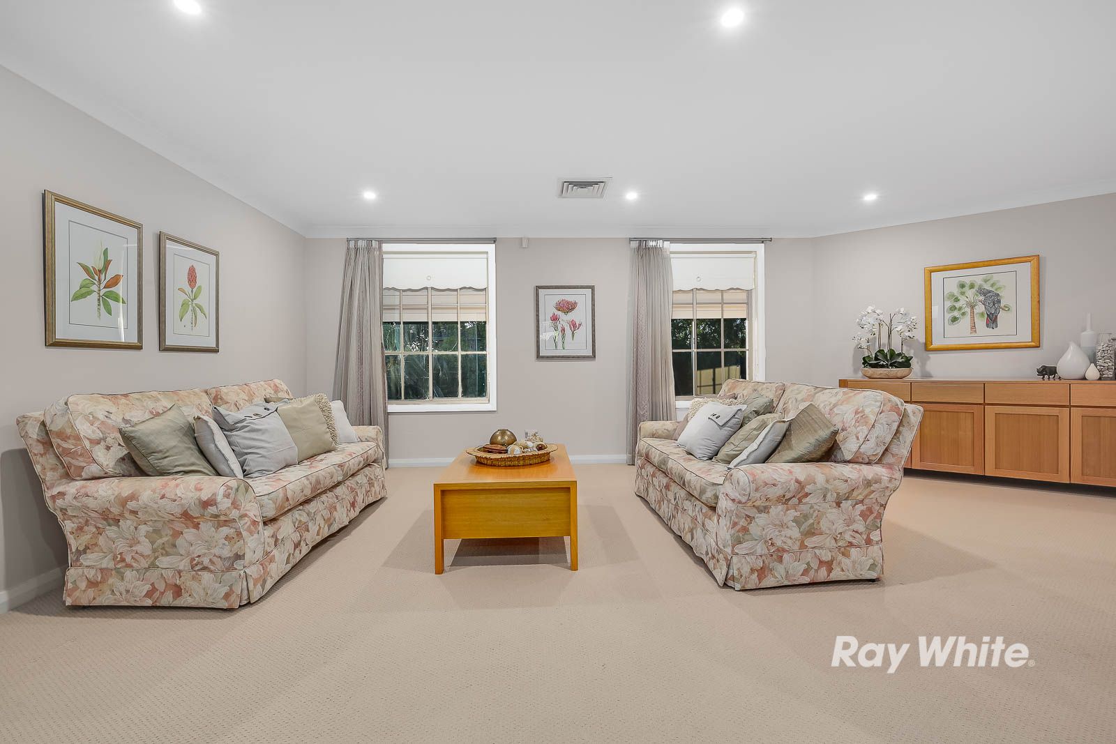 16 Chiltern Crescent, Castle Hill, NSW 2154