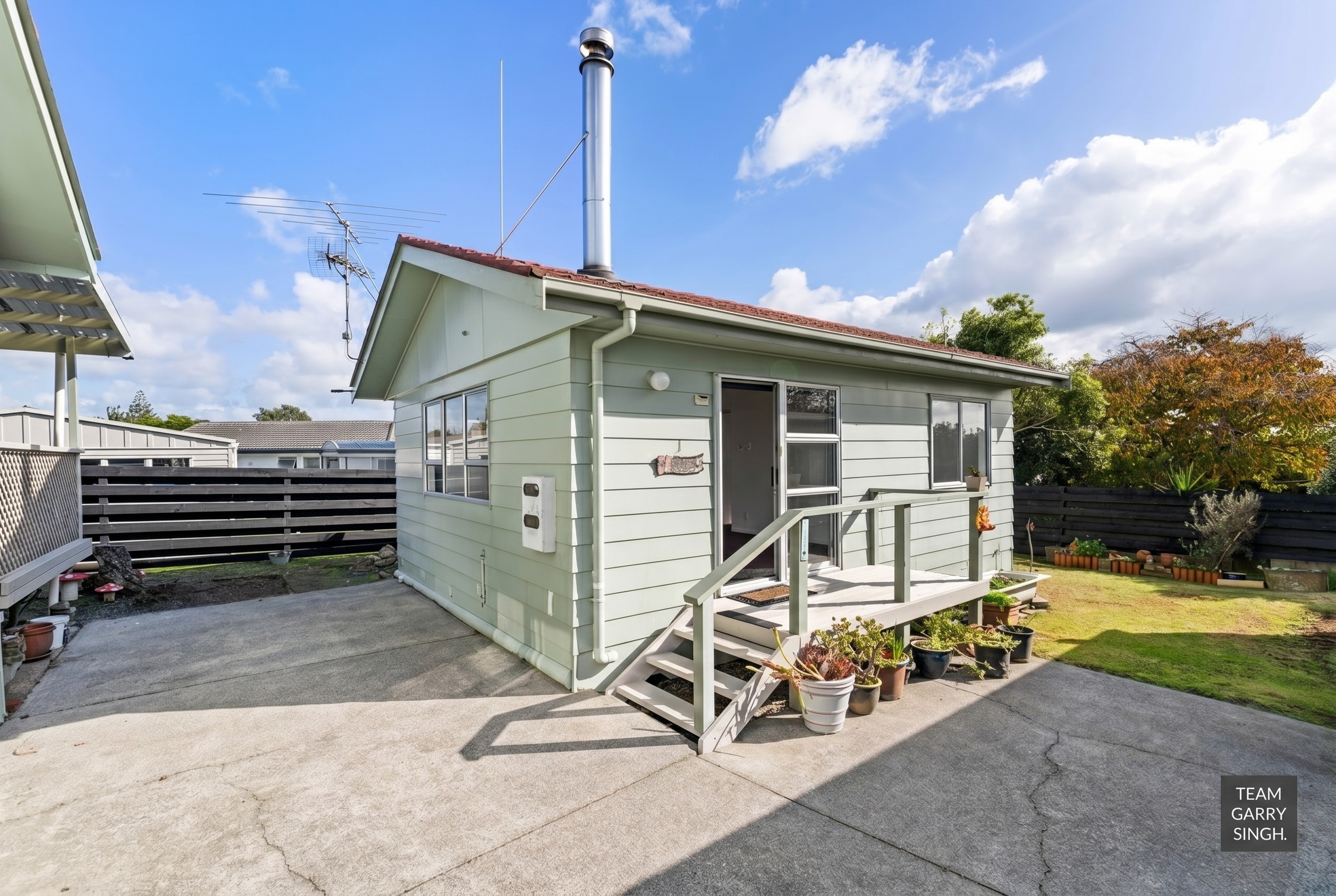 10 Leatham Crescent, Opaheke, Papakura