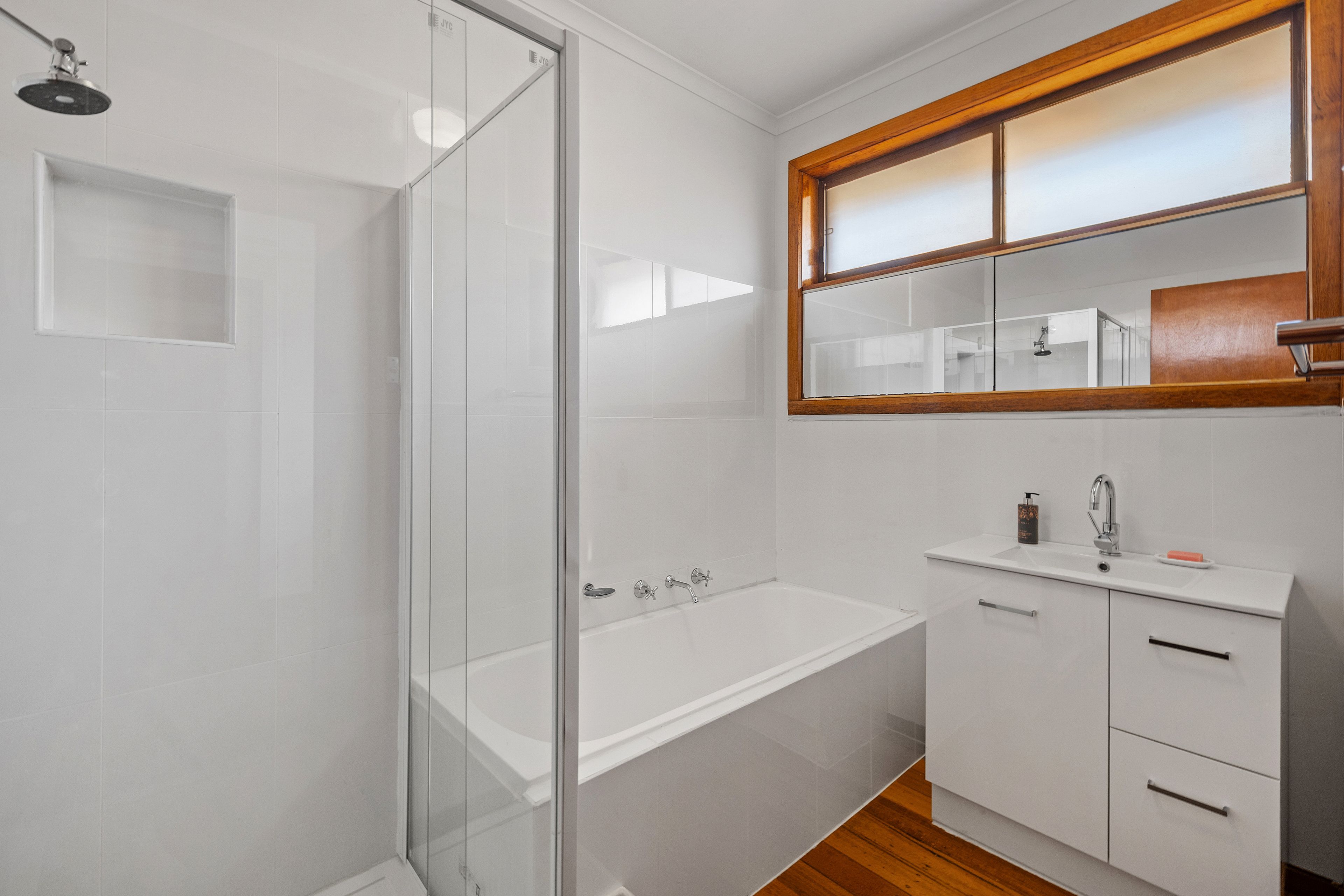 12 Balcombe Court — photo 16 of 23