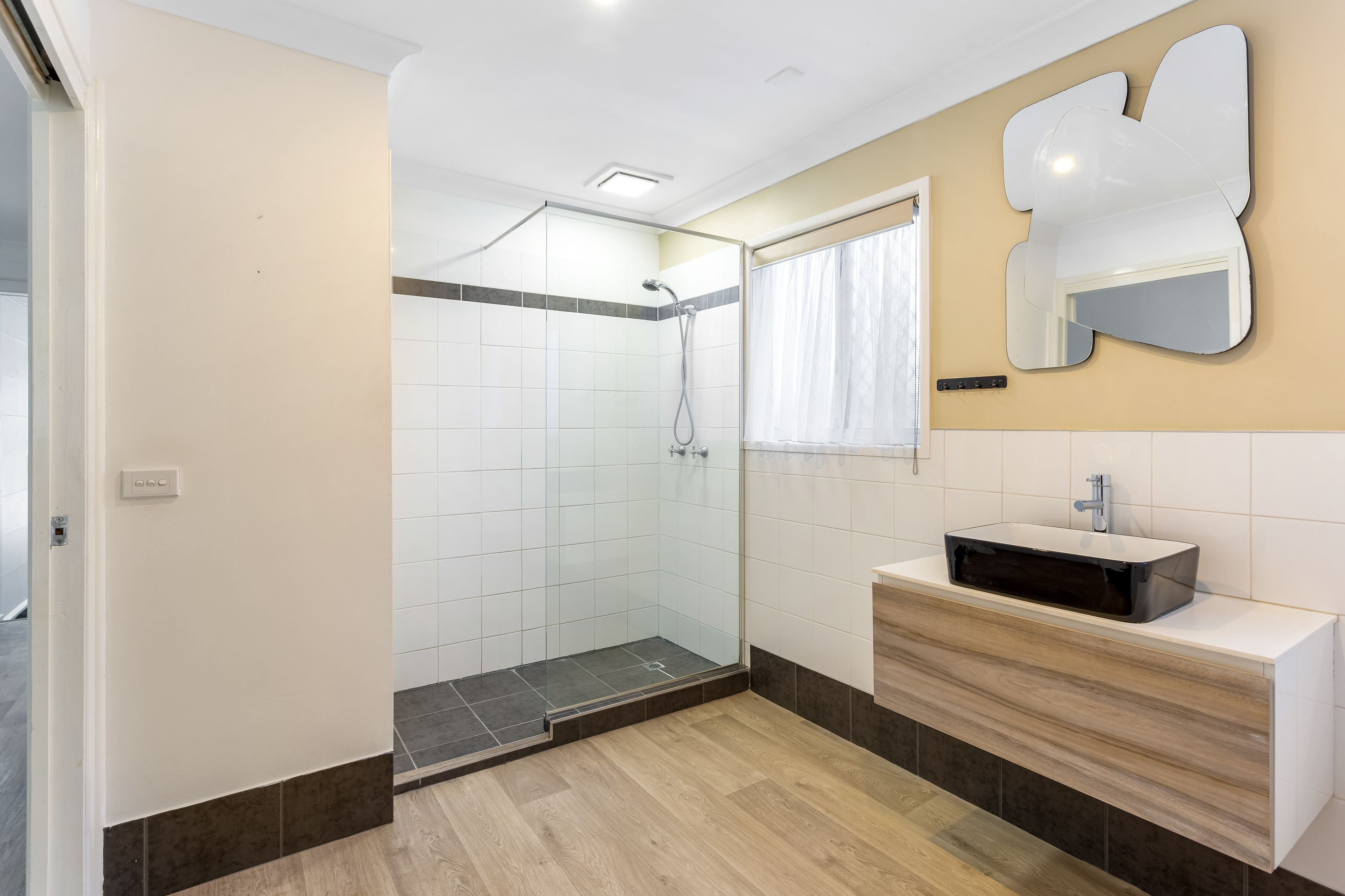 62 Beaufort Place — photo 6 of 10