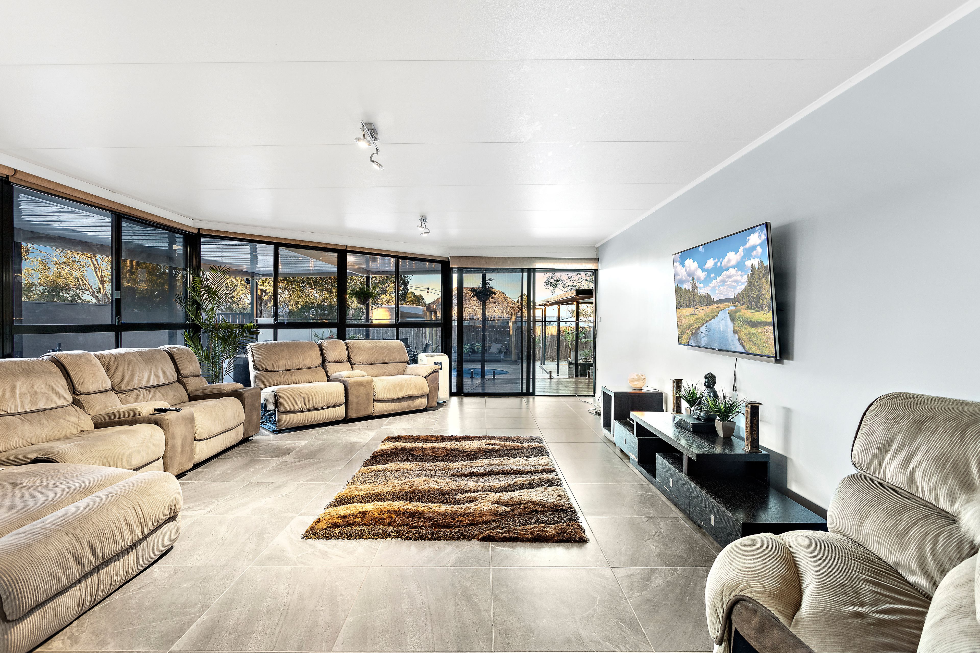 23 Scarborough Circuit, Albion Park, NSW 2527