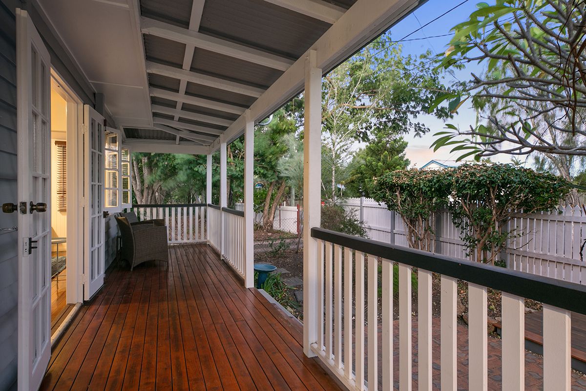 95 Englefield Road, Oxley, QLD 4075