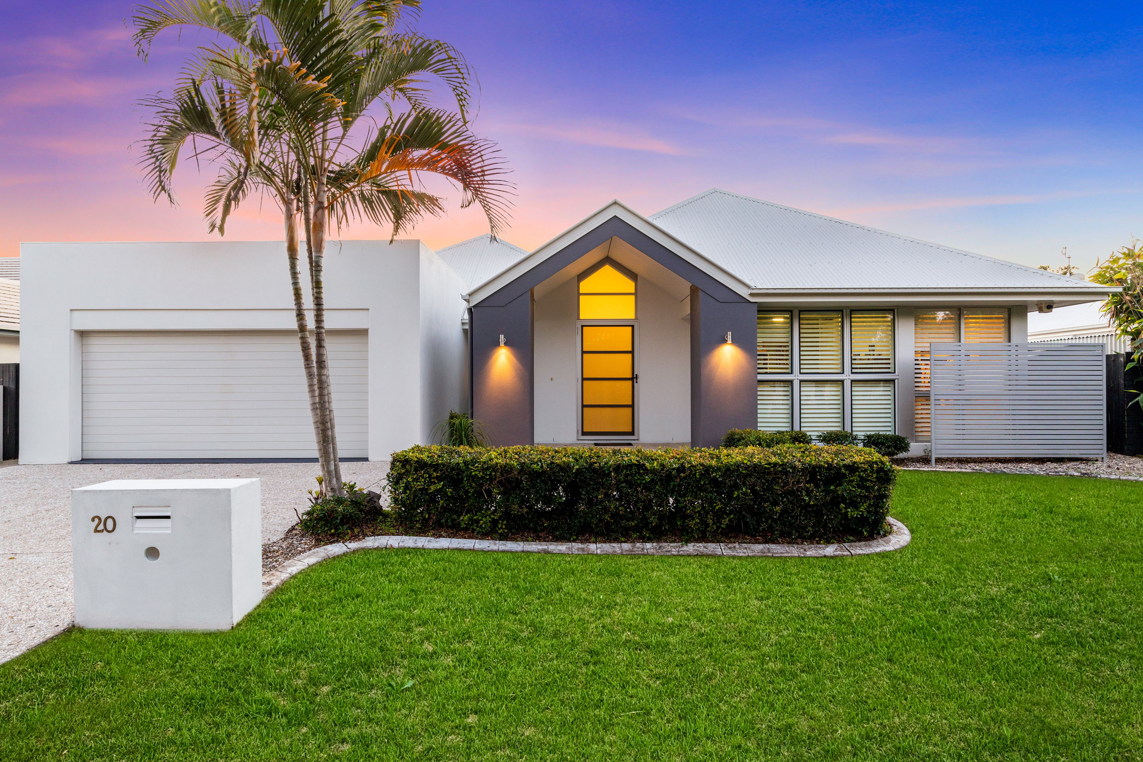 20 Veerings Crescent, Twin Waters, QLD 4564
