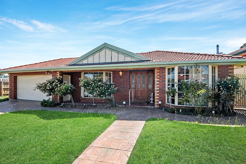 116 Telopea Crescent, Mill Park, VIC 3082
