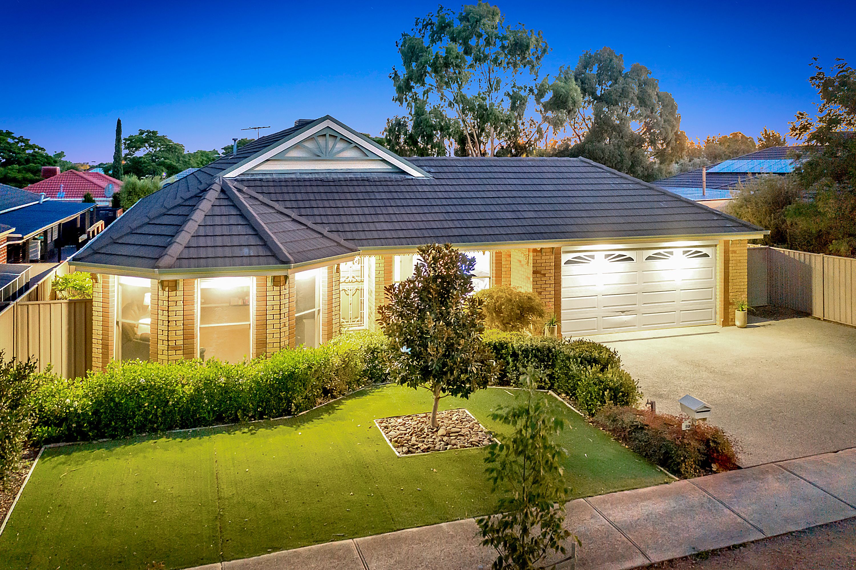99 Hamilton Hume Parade, Craigieburn, VIC 3064