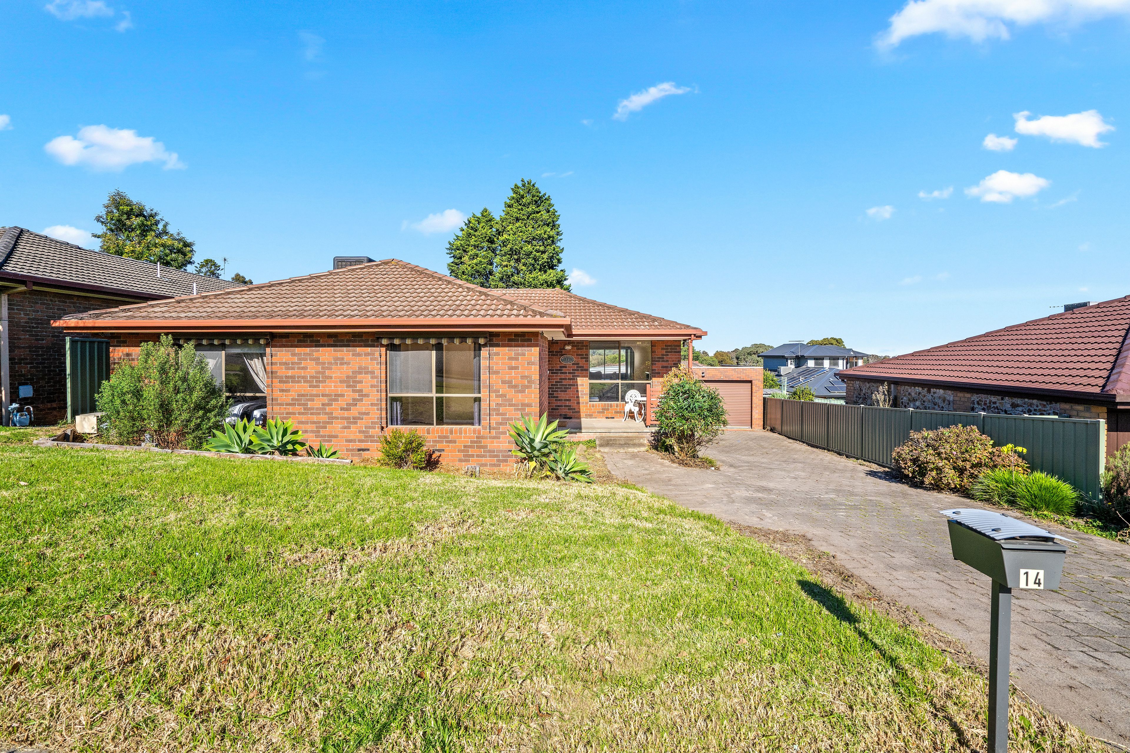 14 Blackman Avenue, Mill Park, VIC 3082
