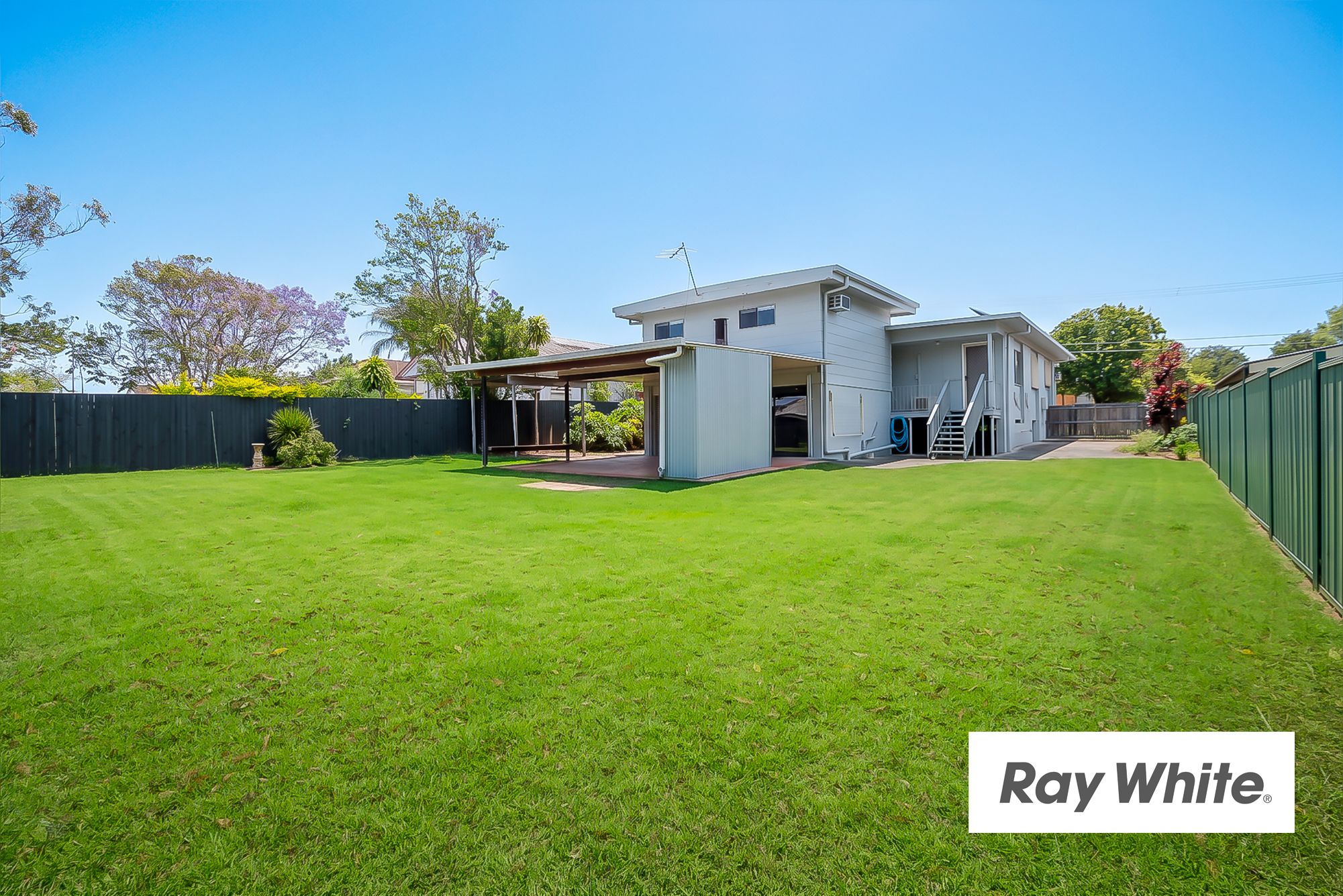 29 Reign Street — photo 15 of 16