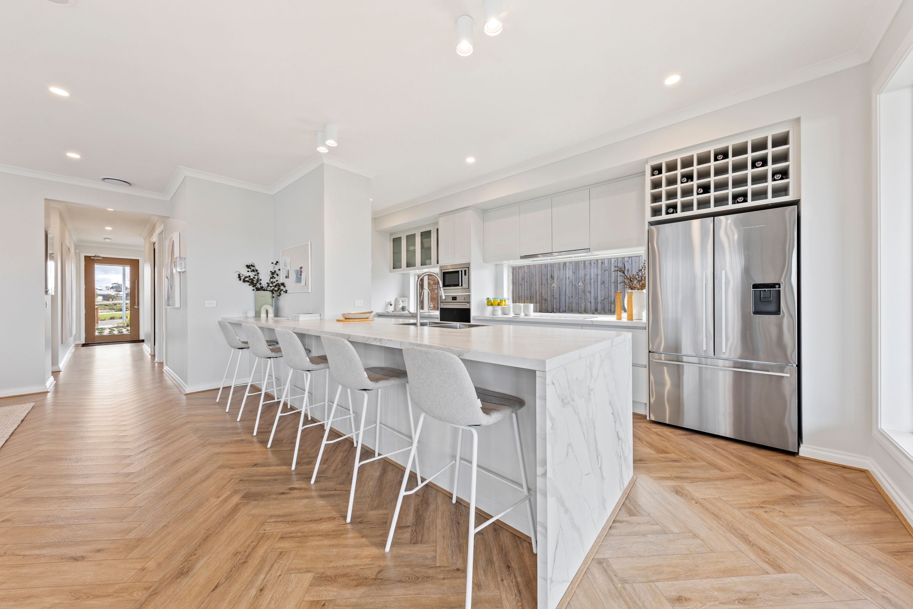 58 Apsley Parkway — photo 5 of 30