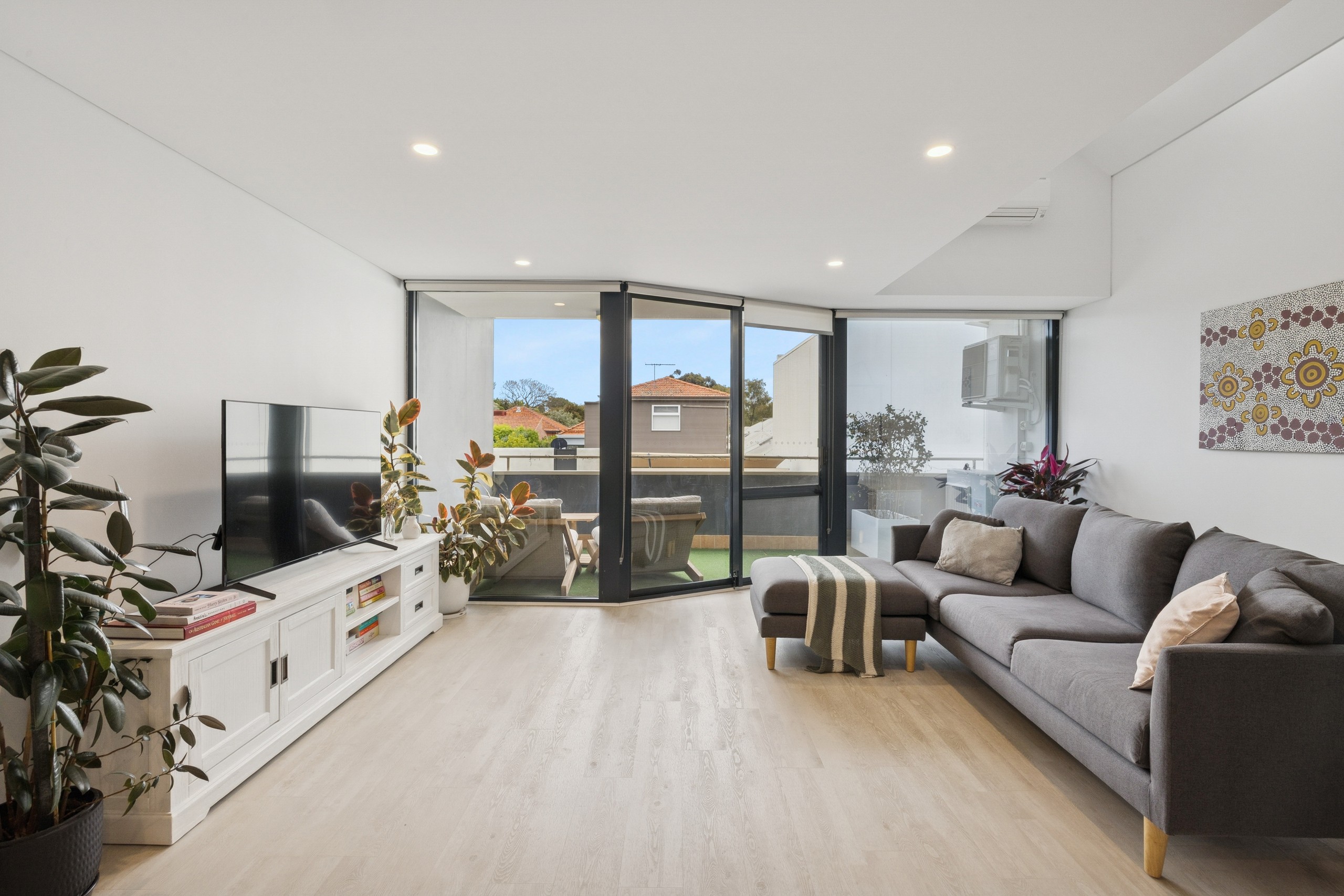 2/220 Nicholson Road, Subiaco, WA 6008