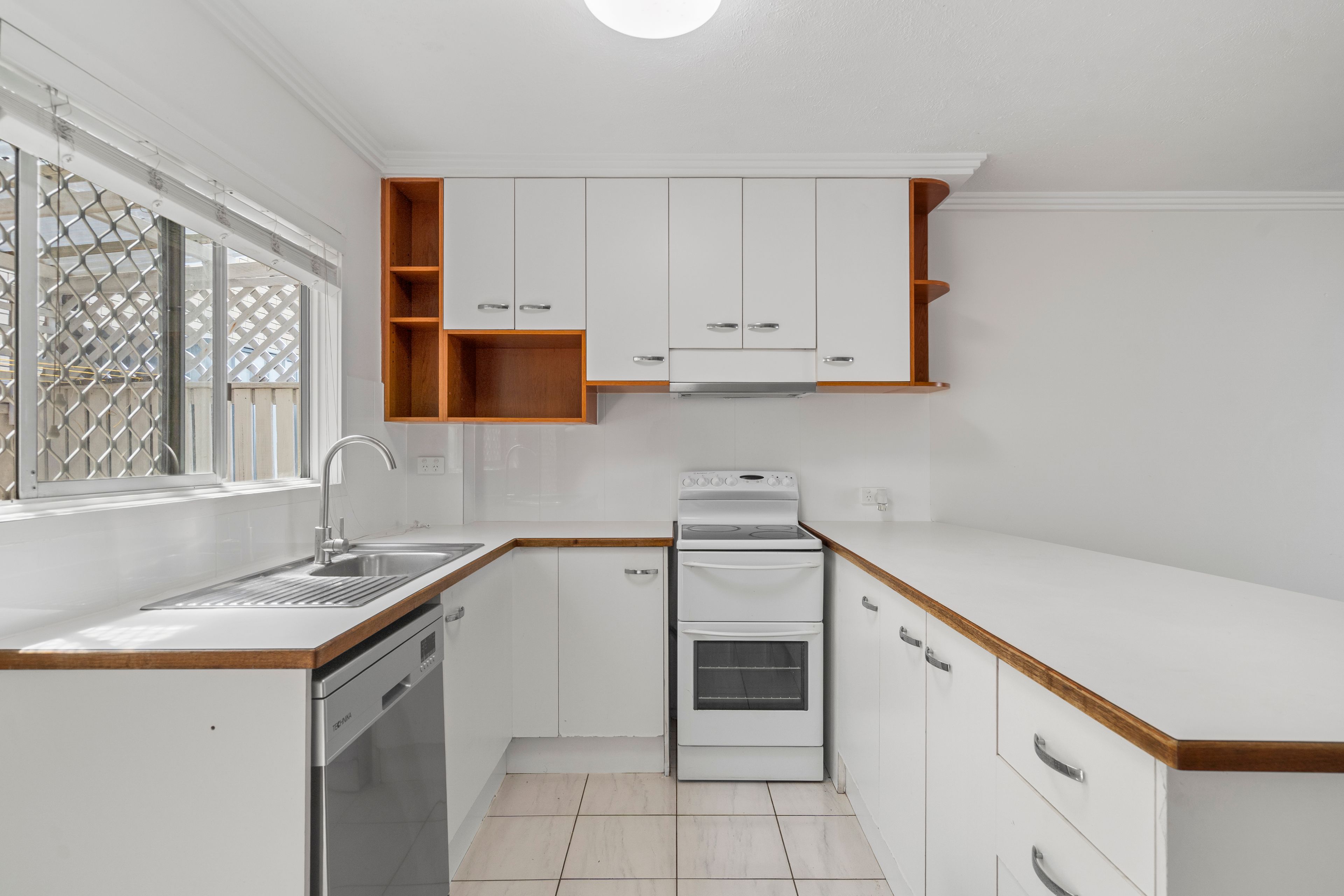 5/79 Bayview Street, Runaway Bay, QLD 4216