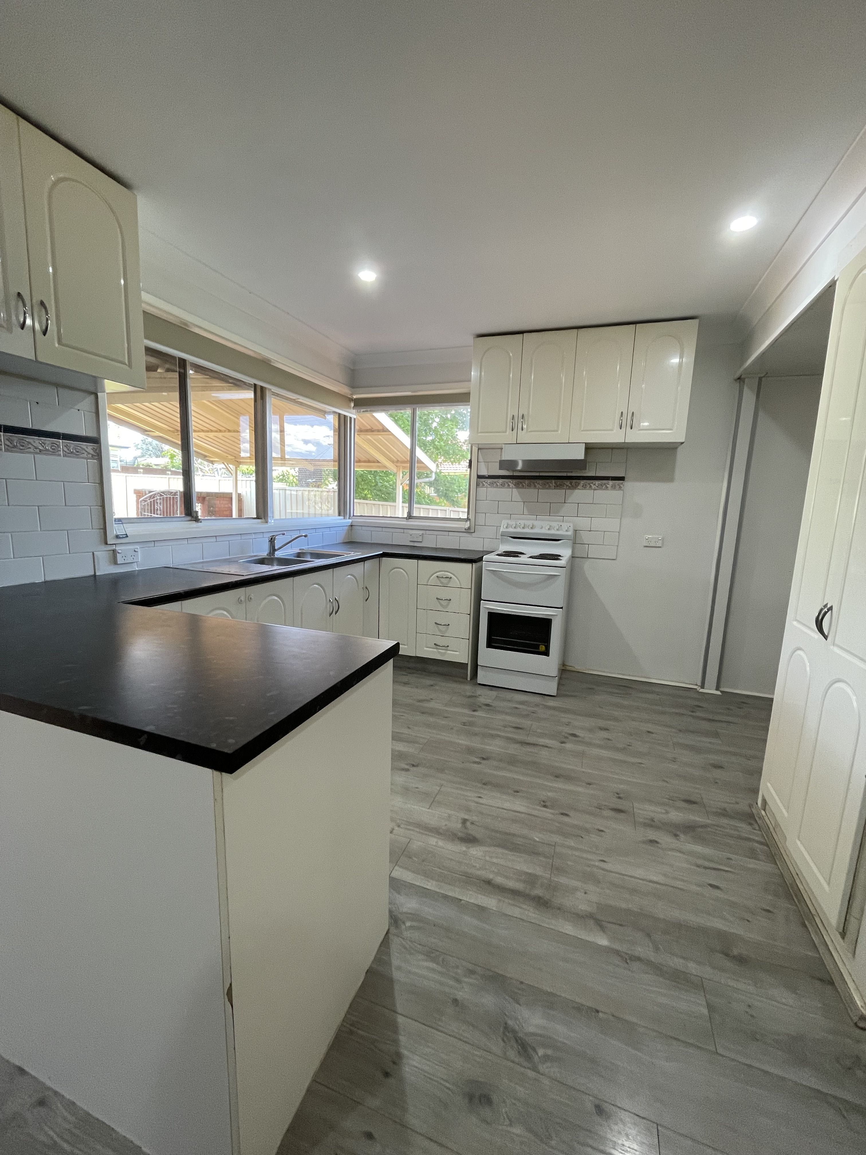 2 Murray Street, Campbelltown, NSW 2560