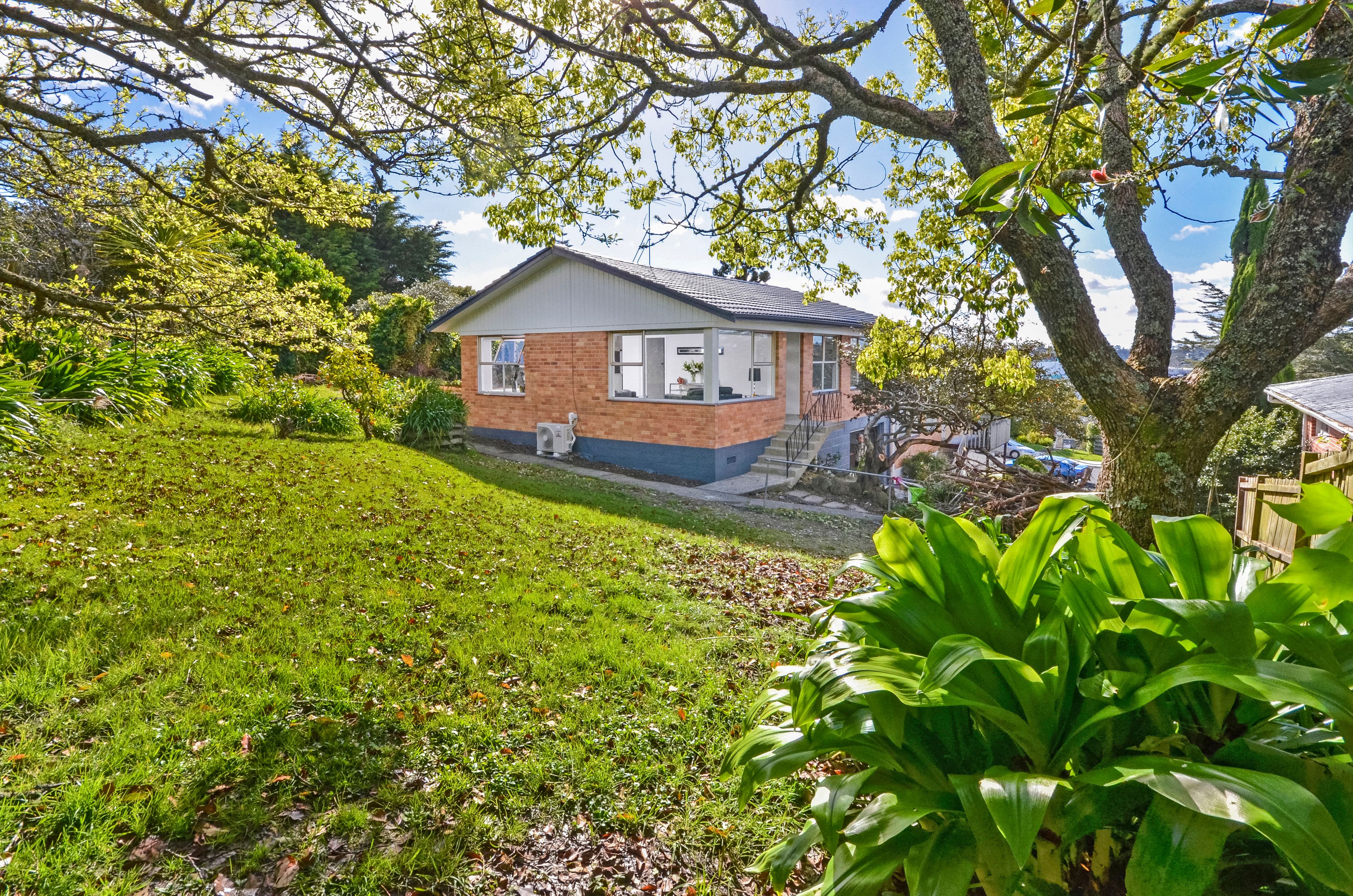 7b Marlborough Avenue, Glenfield, North Shore City