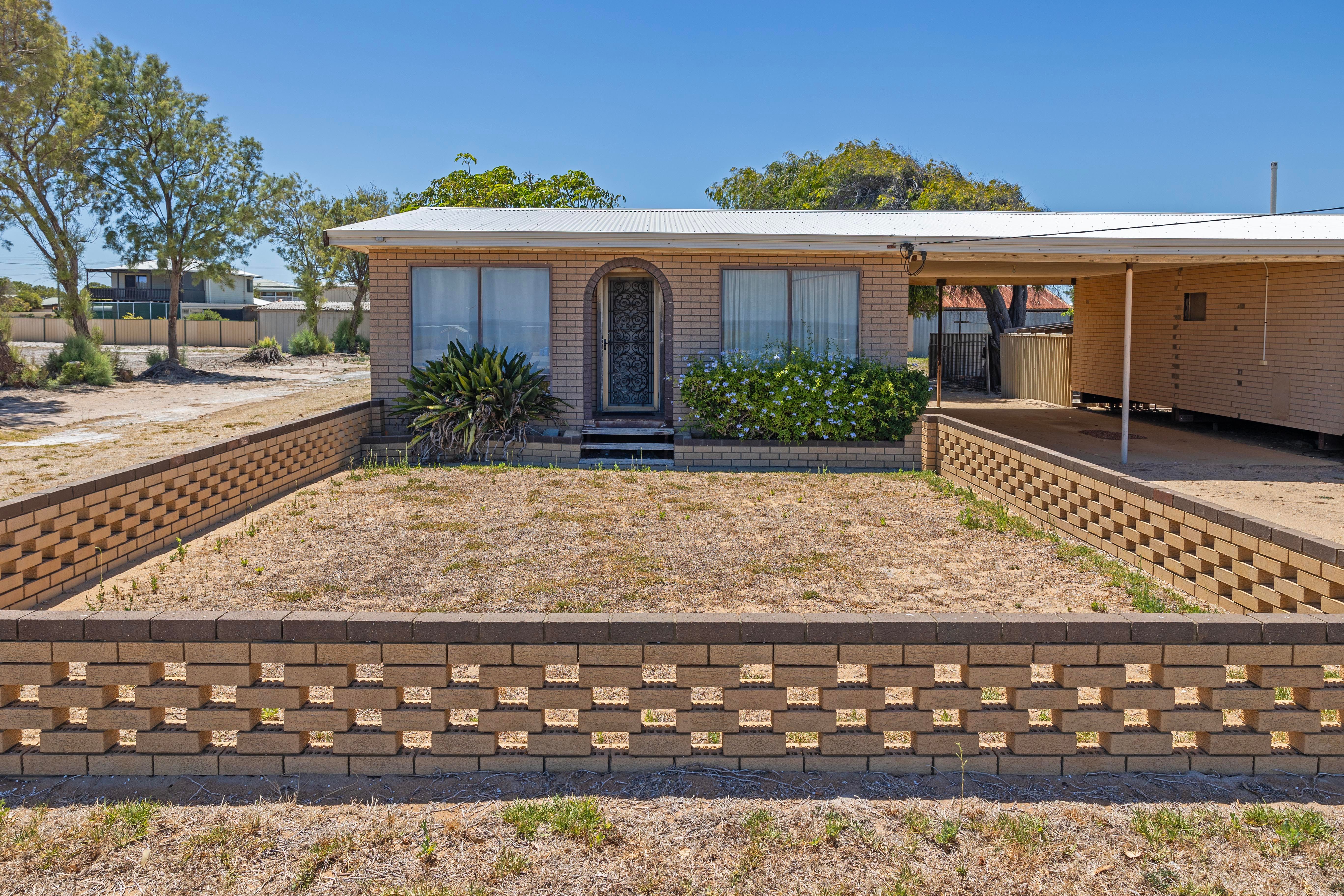 236 Ocean View Drive — photo 7 of 8