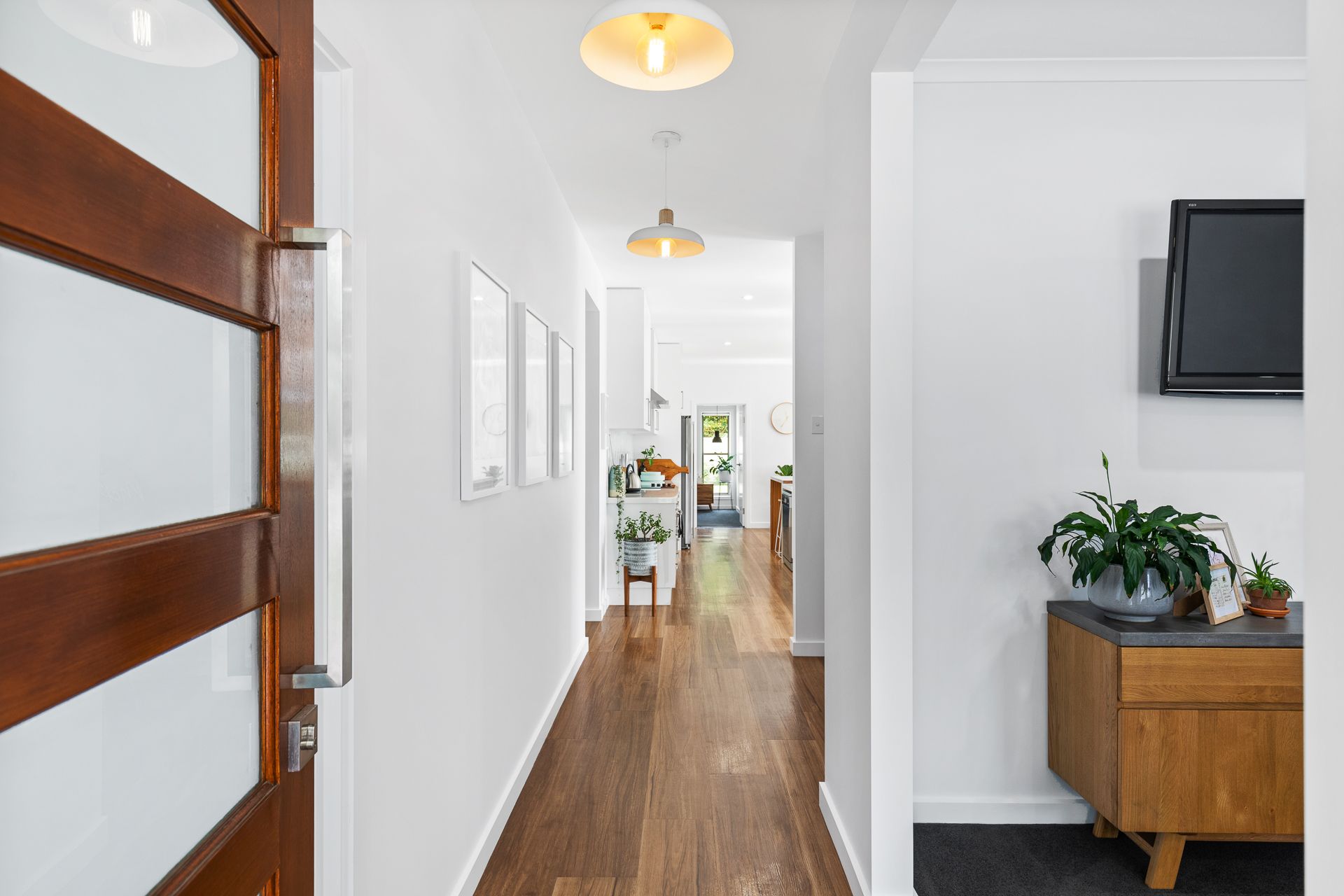 20E Clarke Street — photo 8 of 27