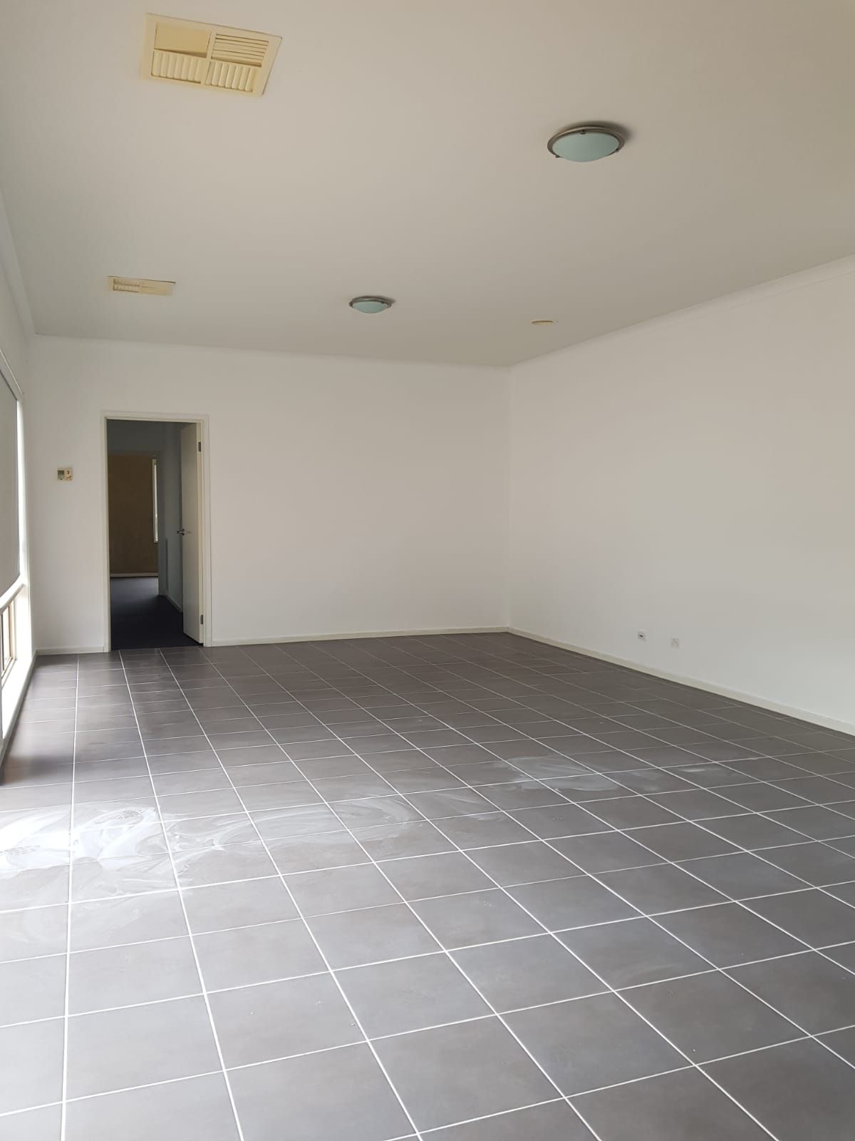 10 Casablanca Court — photo 5 of 14