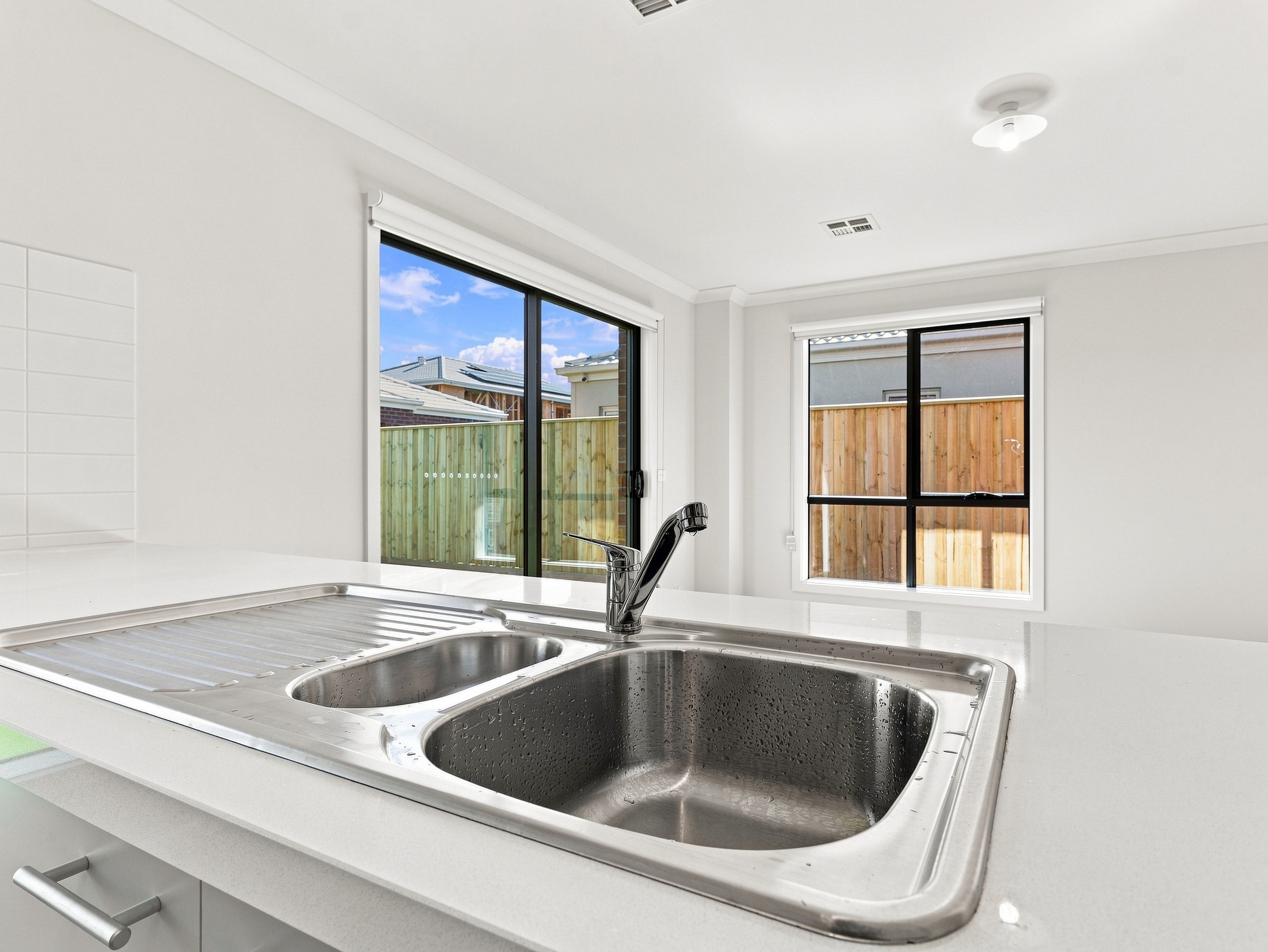 15 Toby Street — photo 10 of 30