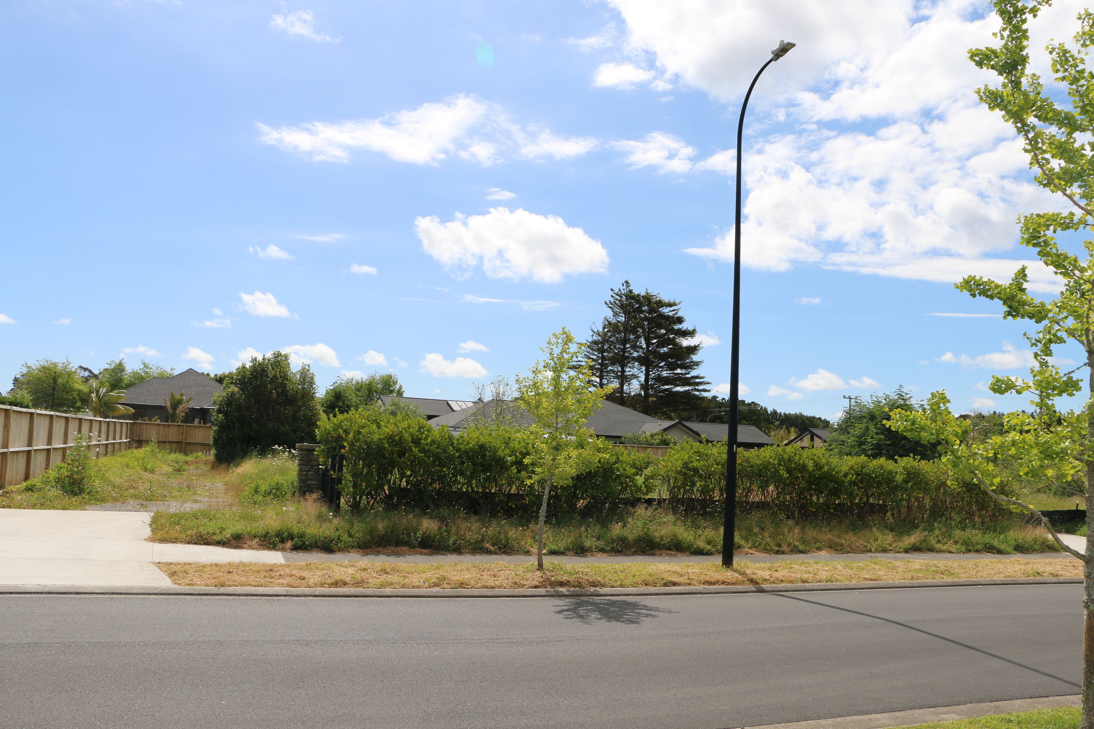 8 Jelas Drive, Riverhead, Rodney