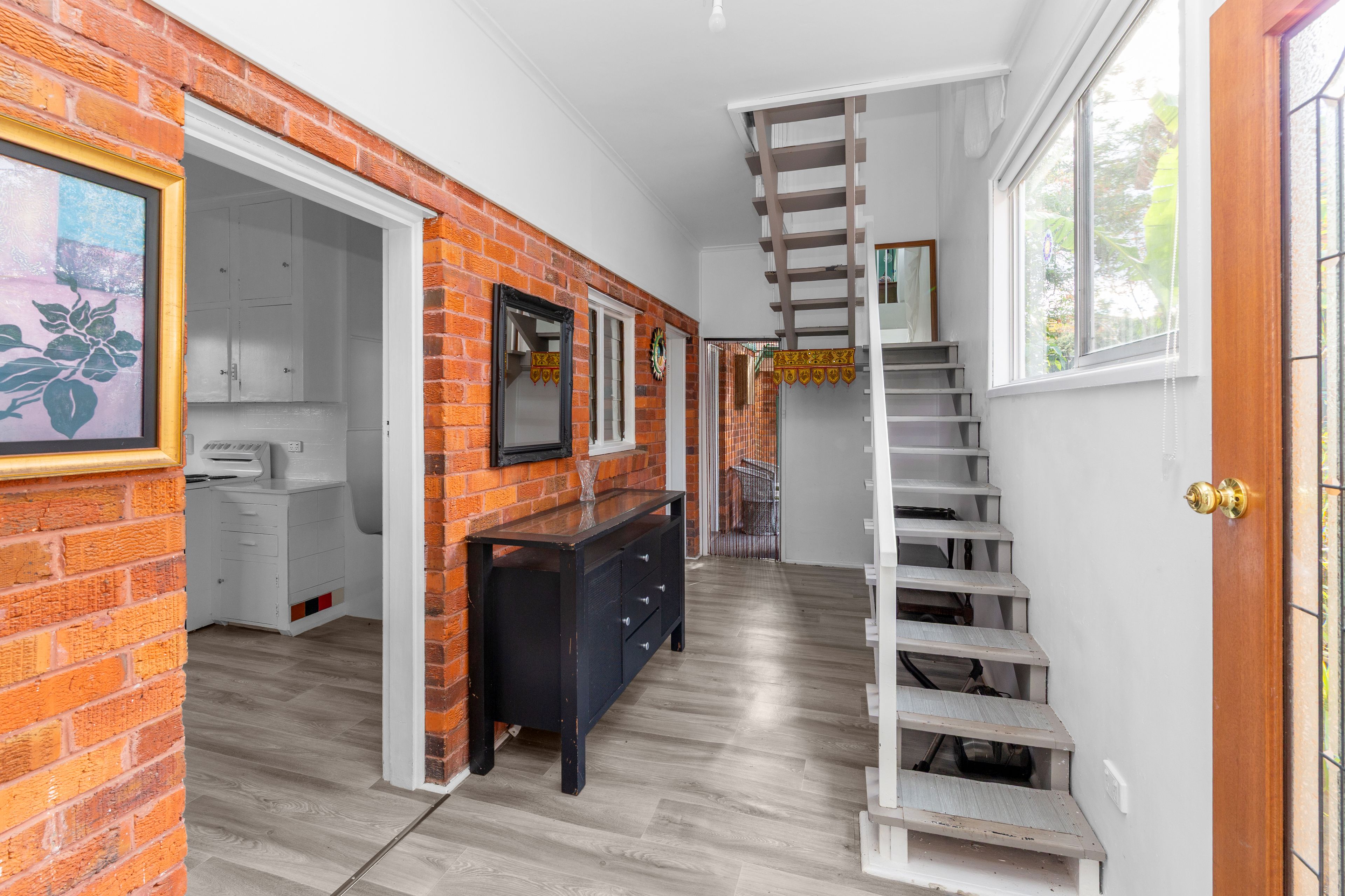 6 Coulston Street — photo 8 of 30