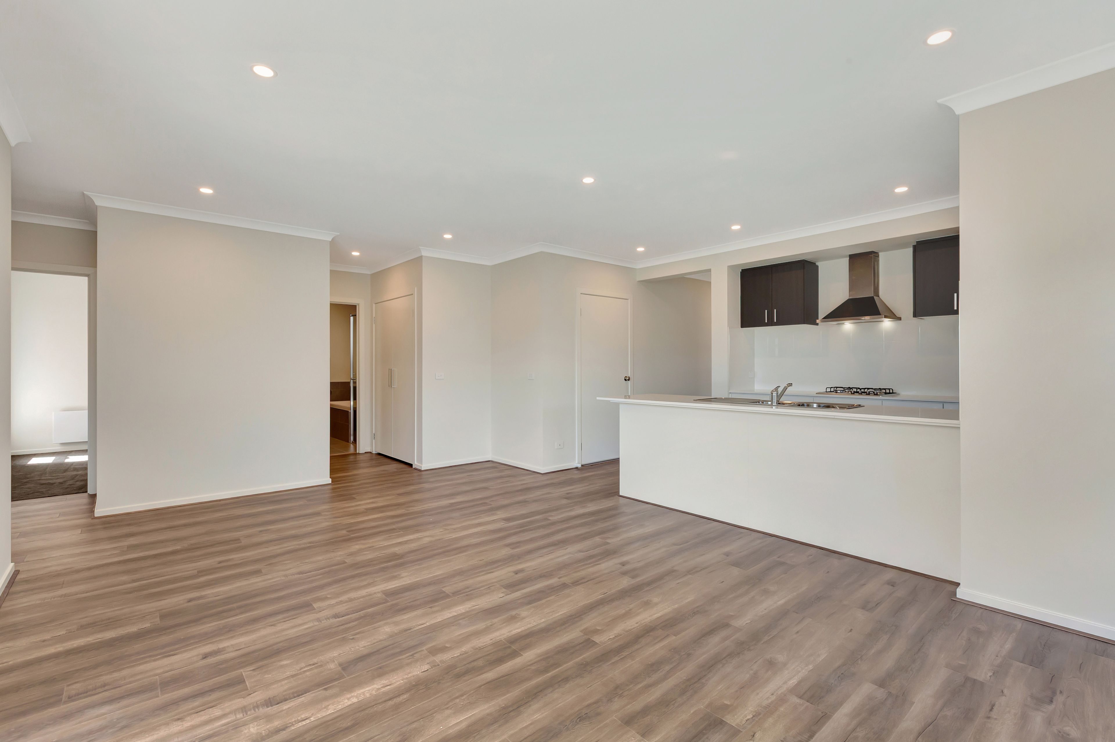 27 Butternut Street — photo 4 of 11