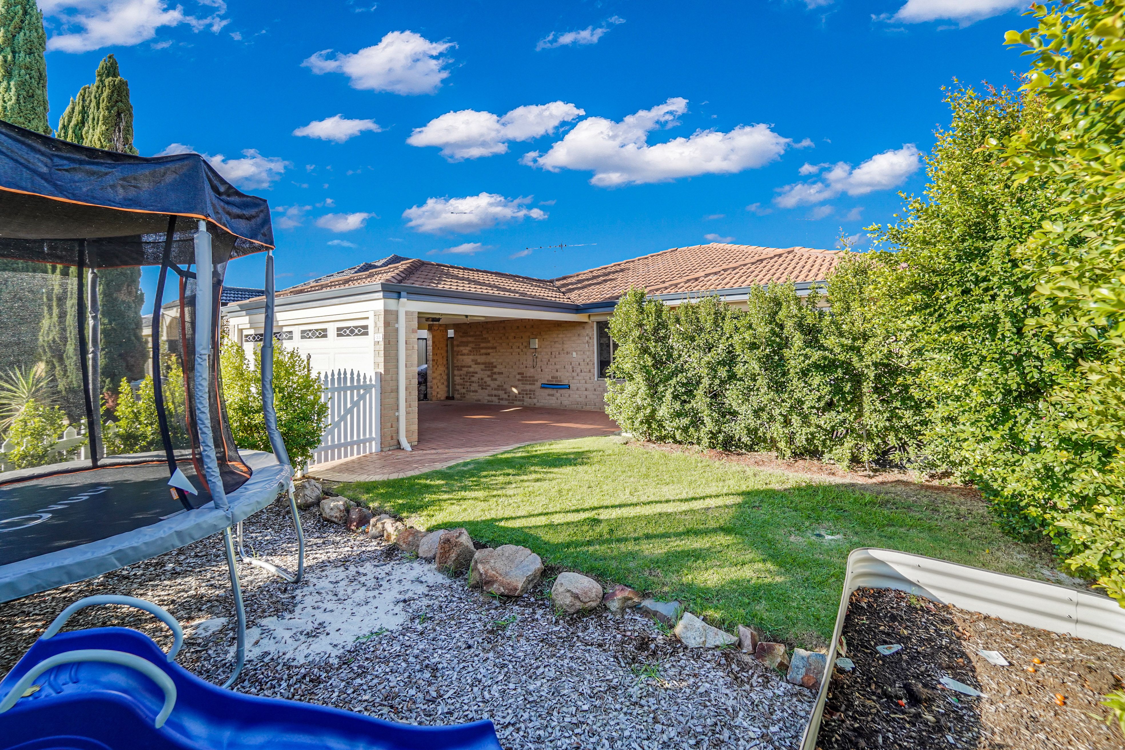 33 Lilac Hill Vista, Madeley, WA 6065